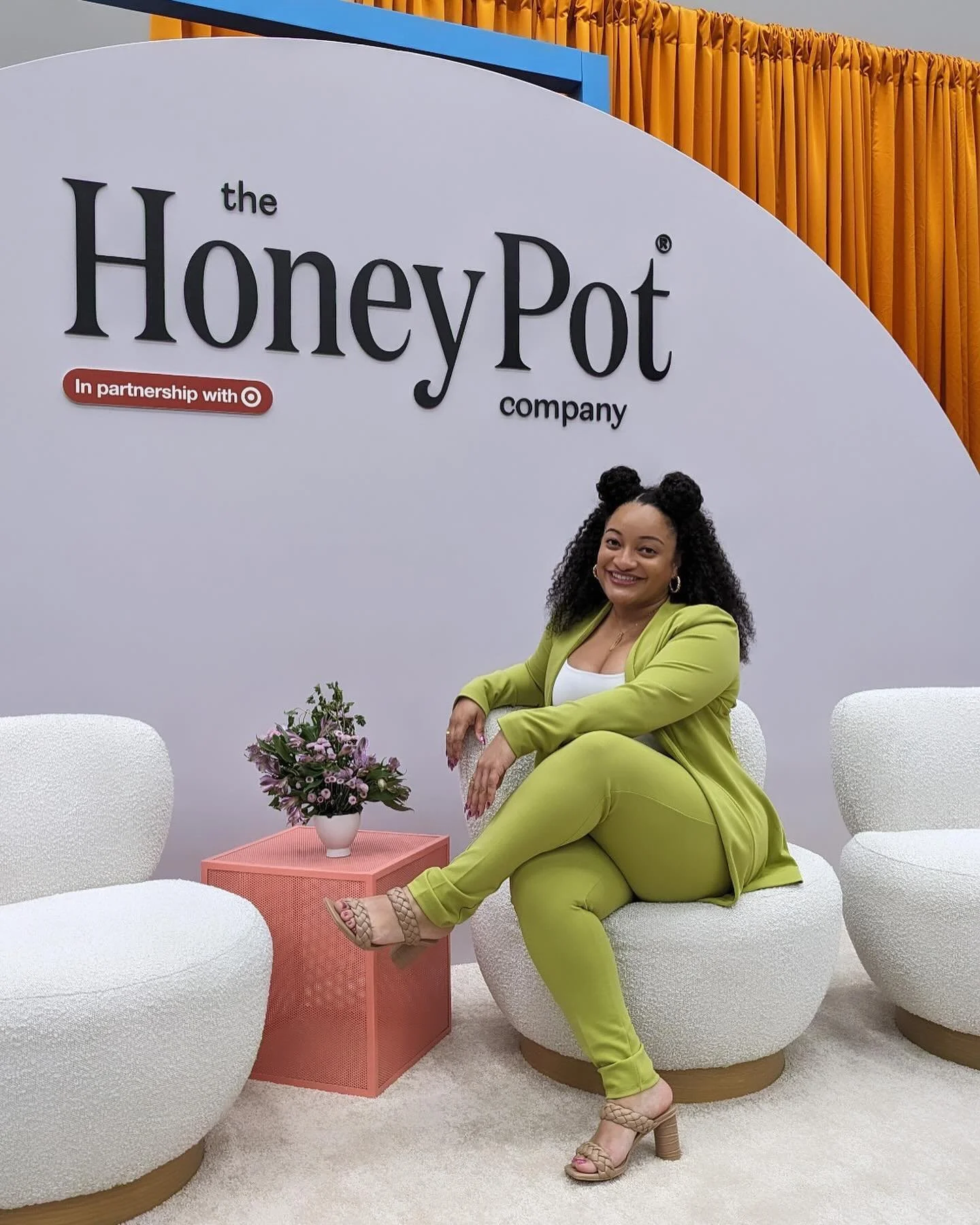 About last week 🍯 I had the pleasure of being a panelist at @thehoneypotco Reclaiming Wellness Event at Howard University. Thankful for the opportunities that present themselves to me 🙏🏼 thankful to the people who show up for me 👯&zwj;♀️ thankful