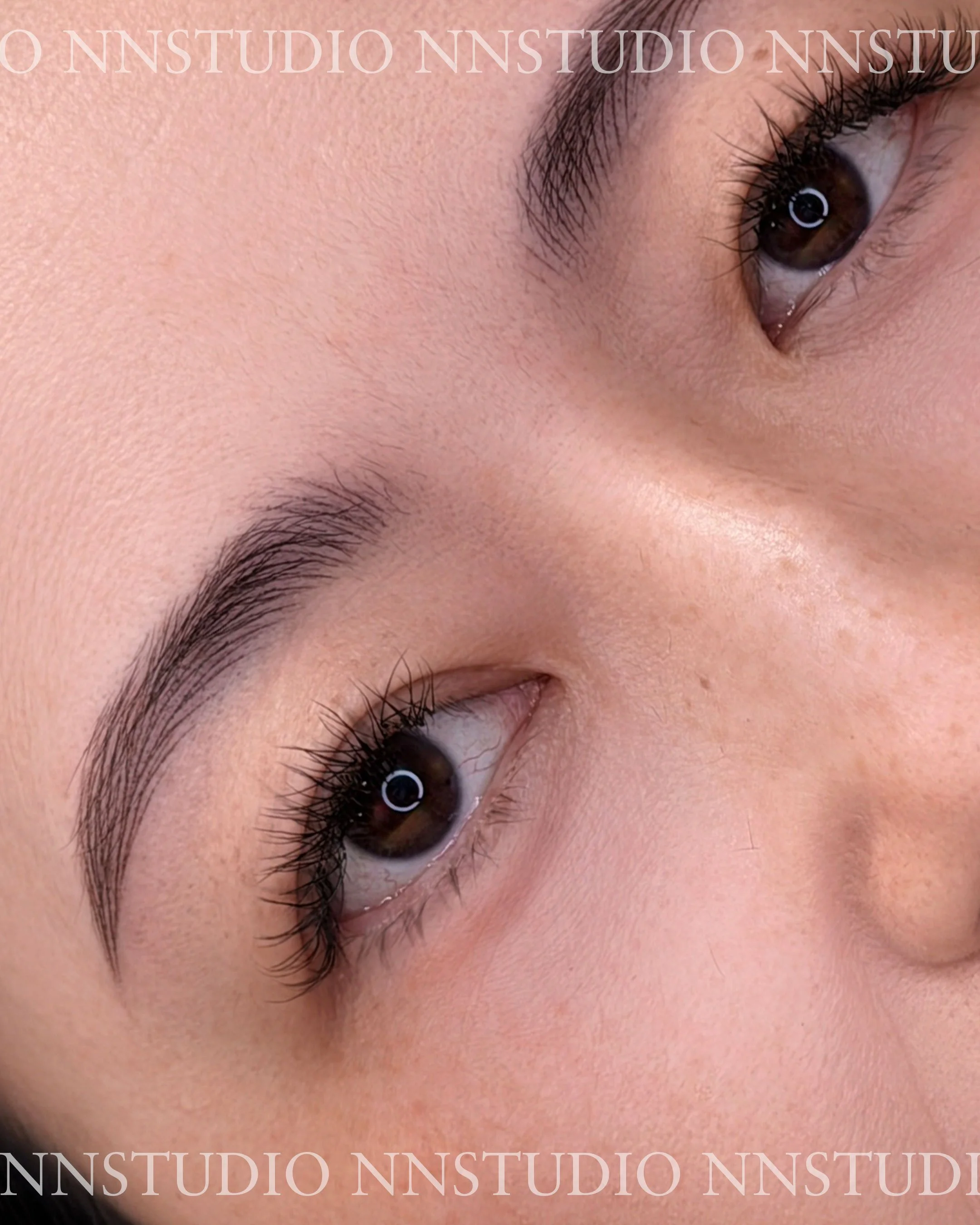 Natural nanoblading eyebrow embroidery in Singapore by nnstudio