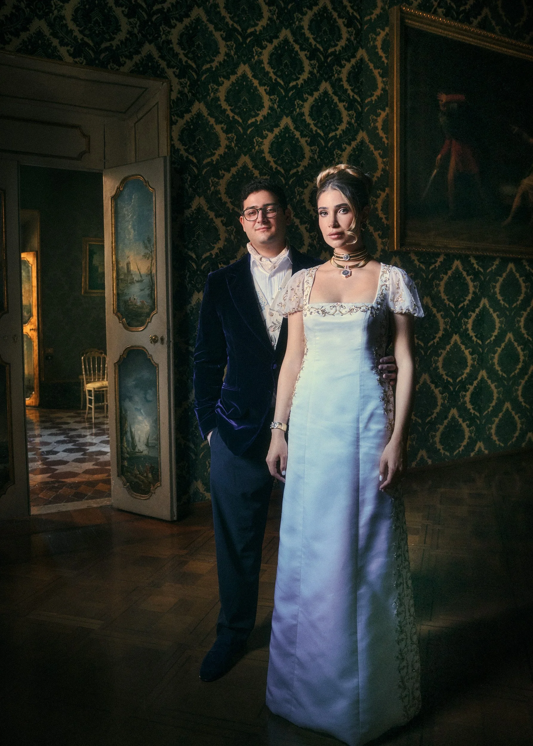 01_D1_BLUE_ROOM_PORTRAIT_0102.jpg