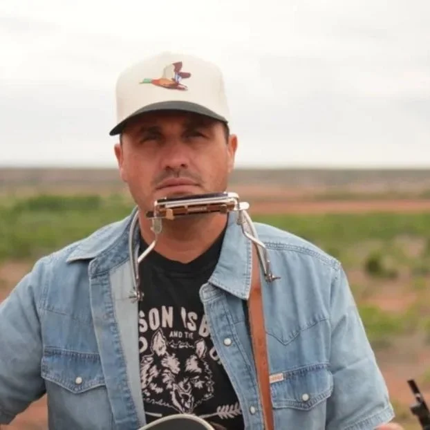 country blues americana music singer songwriter essex September logan mac