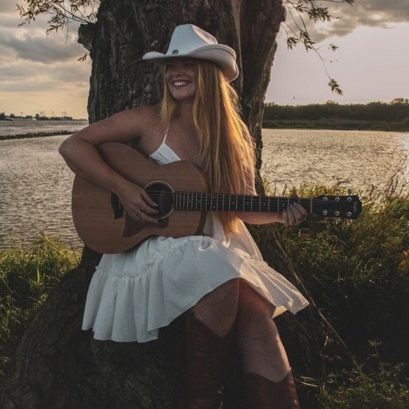 live country music in Essex May