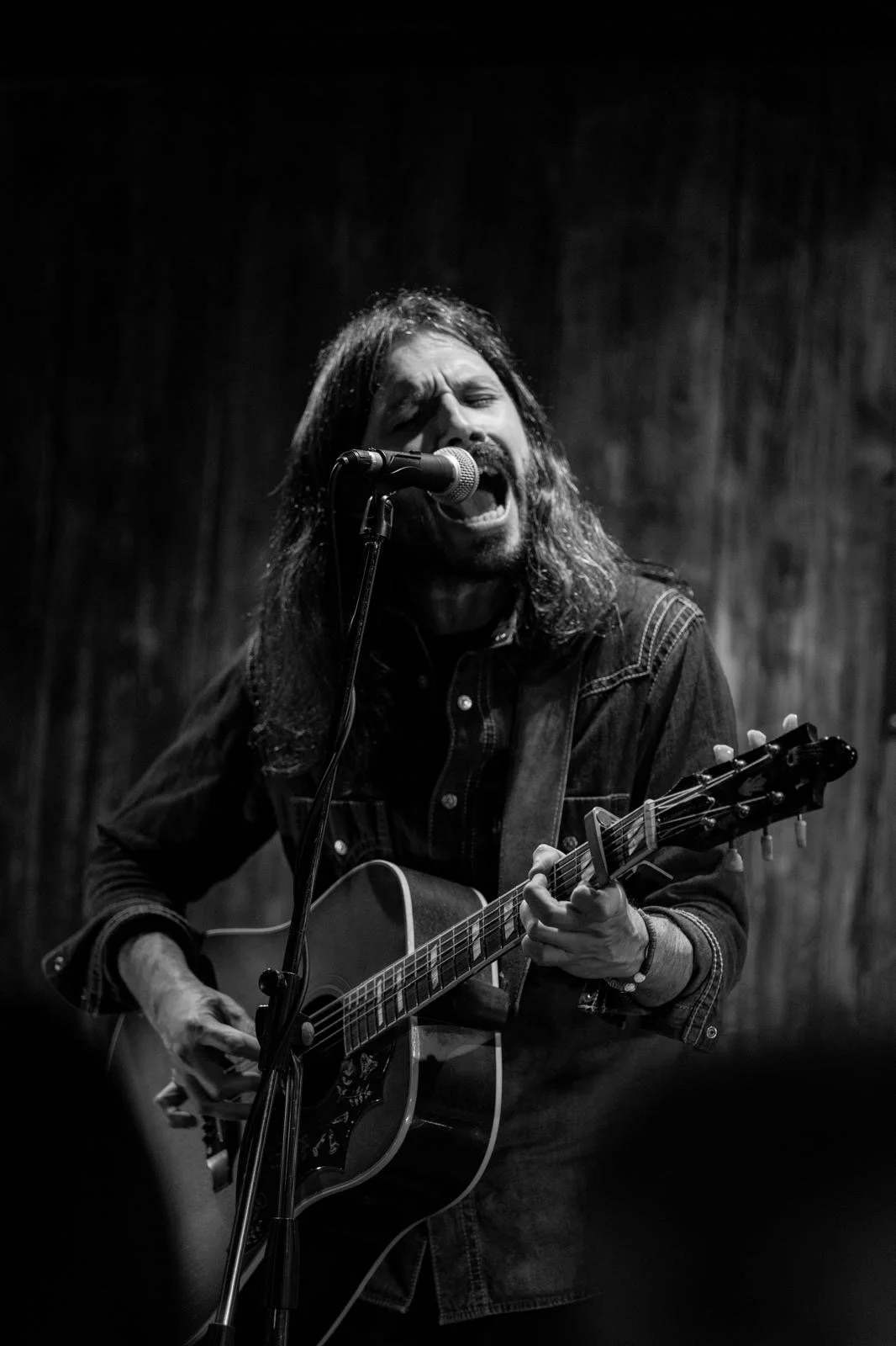 live country blues music essex july songwriter marcus bonfanti