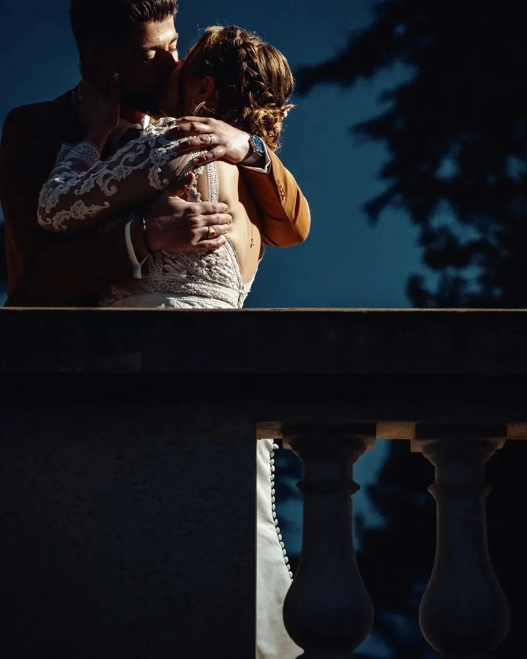 Connaissez-vous le ch&acirc;teau de Vair ?

Un tr&egrave;s beau lieu pour votre mariage.

#chateaudevair #antoineviolleauphotographe #loveauthentic #love #LoveWins #weddingphotography #weddingphotographer #Wedding #mariage #photographedemariagenantes