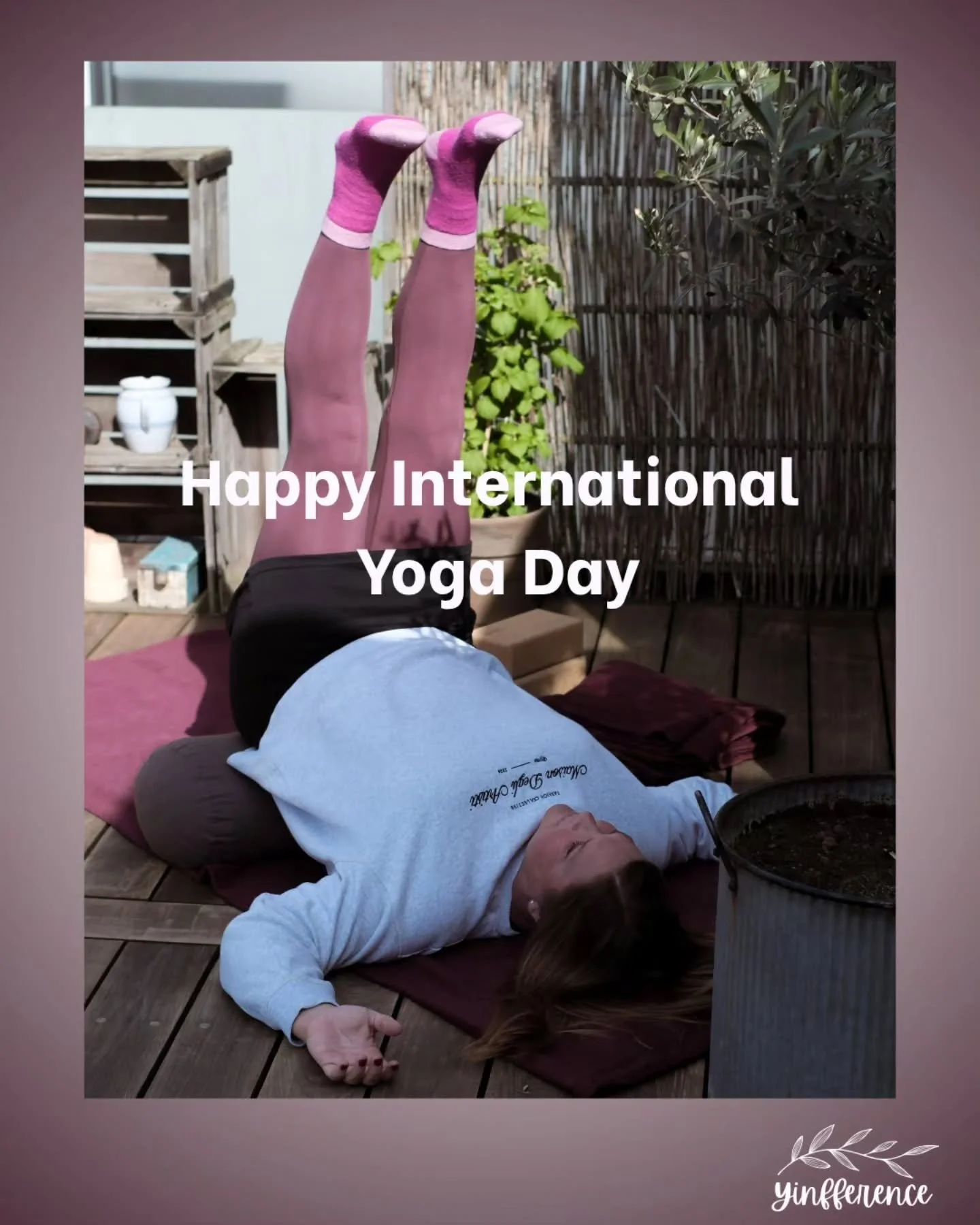 Summer Solstice - the longest day of the year

Today is International Yoga Day - How do you celebrate? 

- Some long concious breaths?
- A peaceful, solitary break?
- With your favourite yoga pose (asana)?

As it is said in India "Yoga is life&q