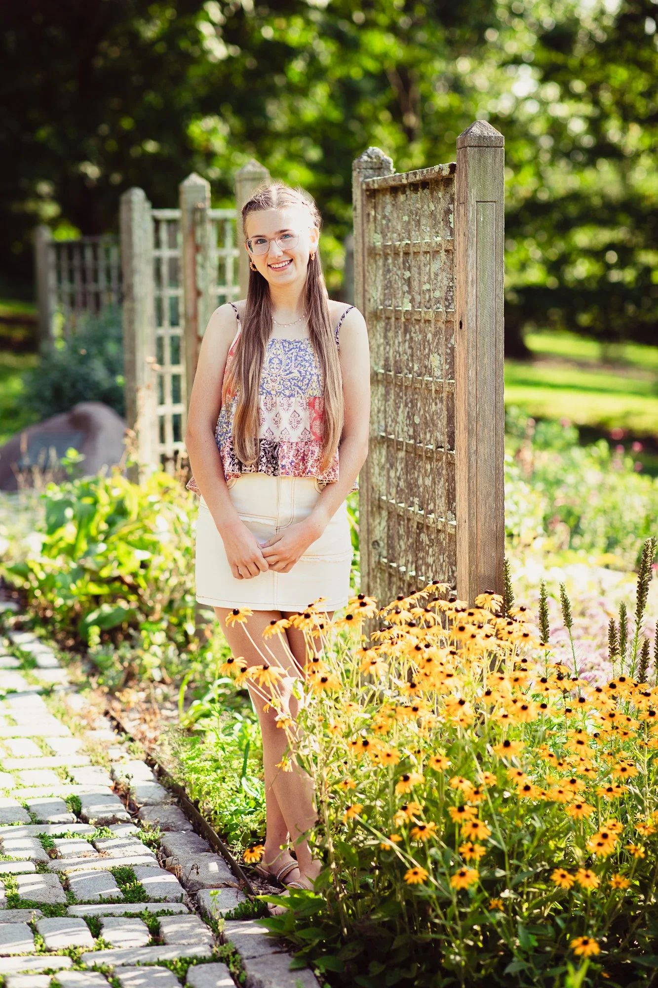 beautiful senior girl photo shoot park Tazetta photography