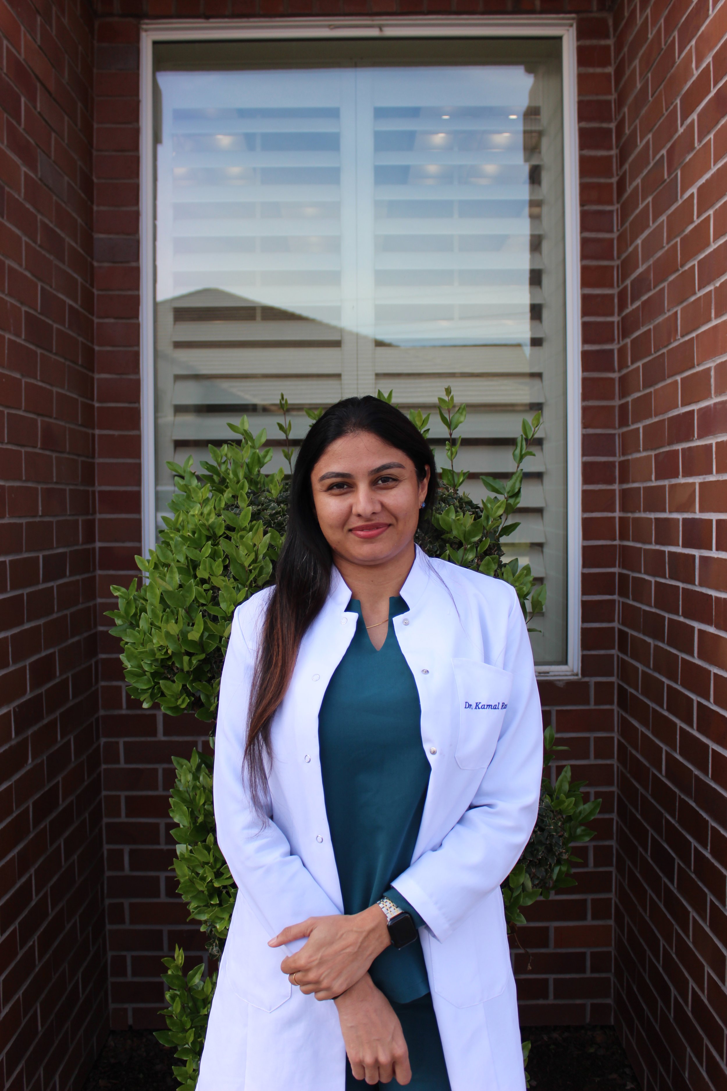 Dr Randhawa, DDS General Dentist