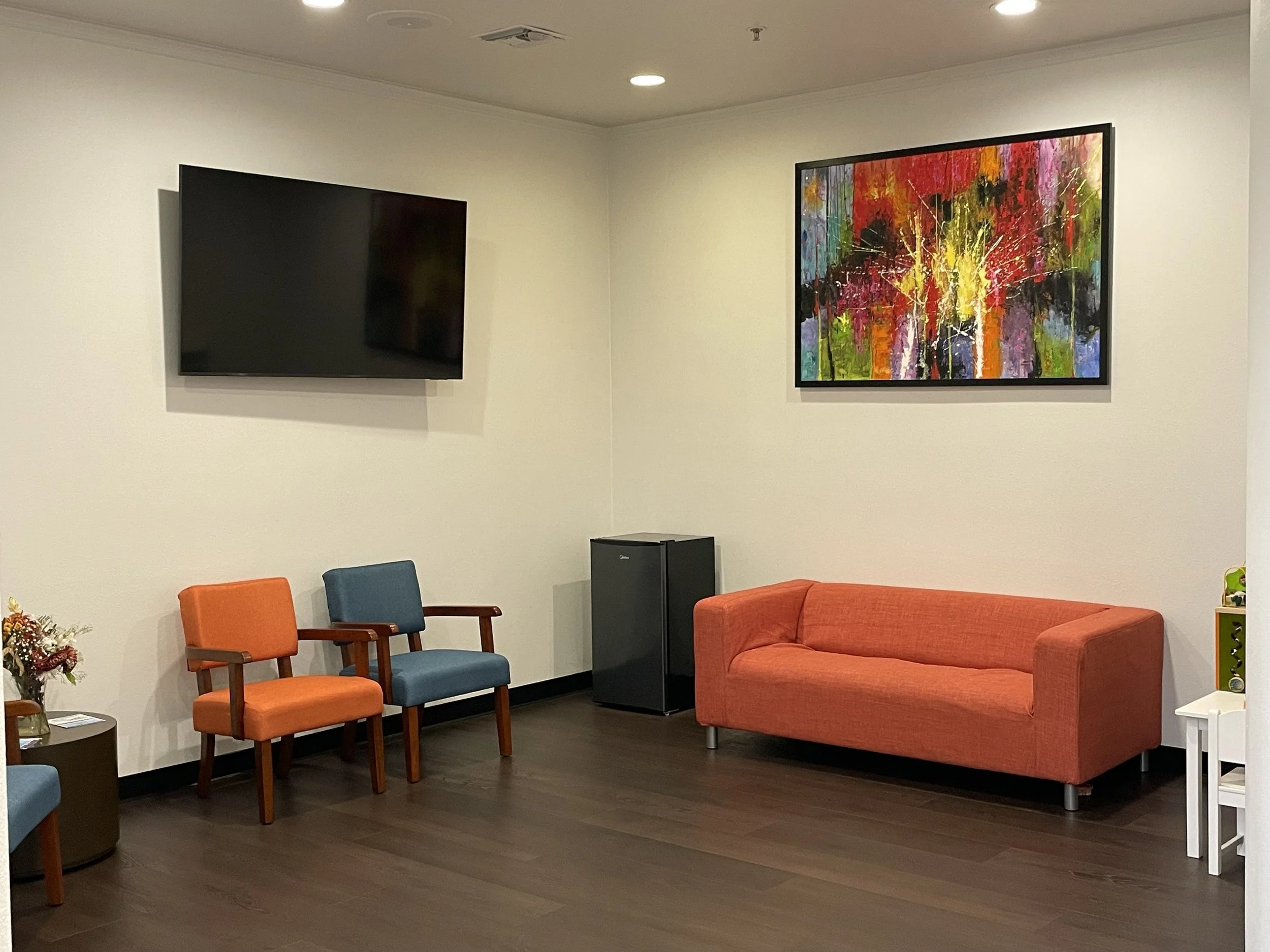 Valley Smiles Dental - Waiting Area.jpg