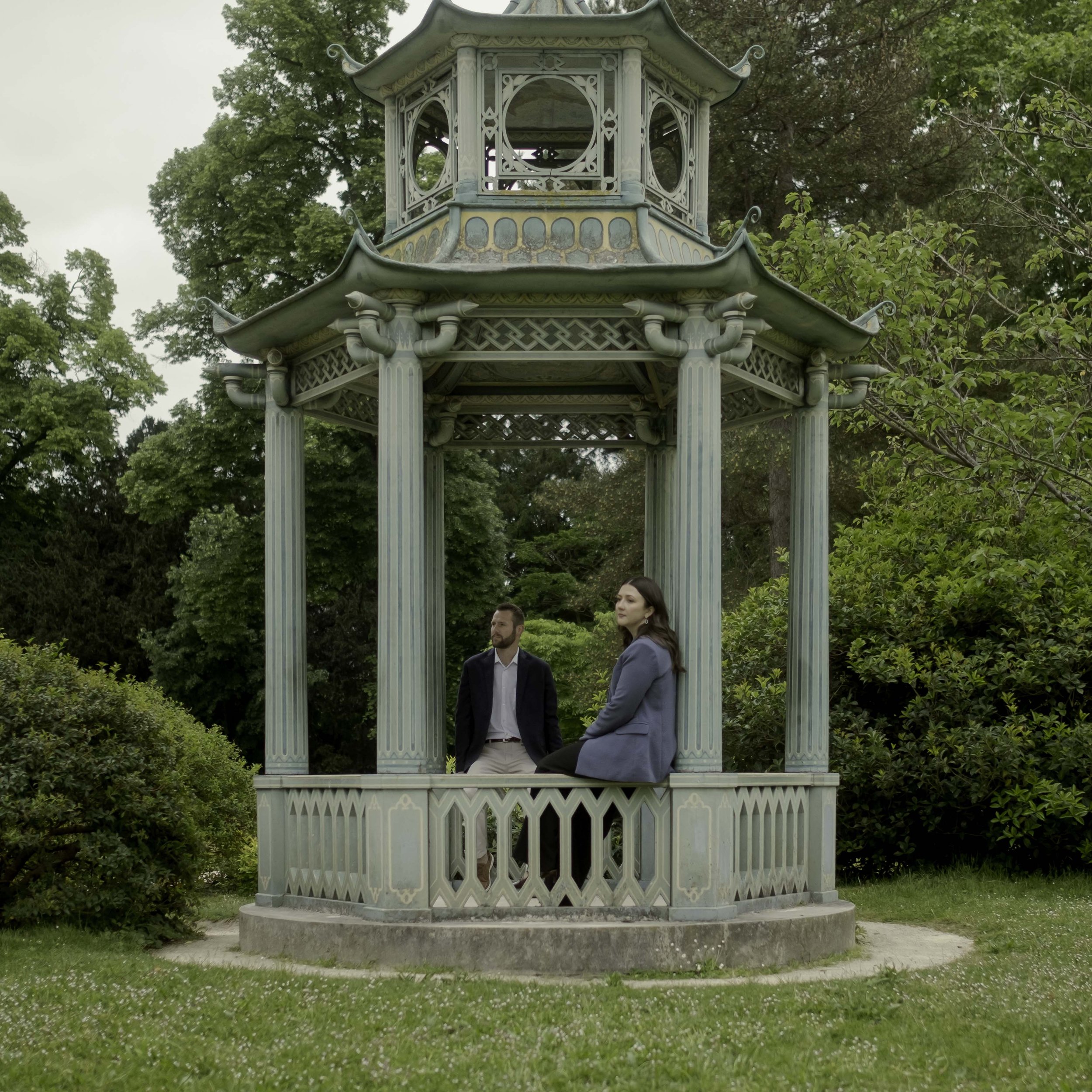 proposal-in-paris-park-bagatelle-135.jpg