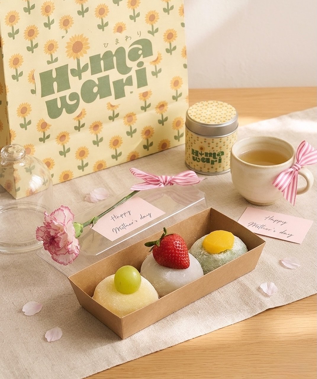 💐 Mother&rsquo;s Day Special Set 💐

Made with love for the sweetest moms 🤍
Our special Mother&rsquo;s Day set includes:

🍓 Strawberry Daifuku
🍋 Yuzu Daifuku
🍵 Matcha Daifuku

* 1 can of premium tea

Perfect for gifting, sharing, or treating you