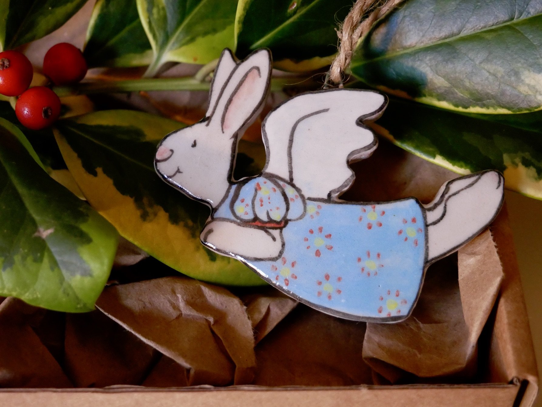 Daisy rabbit ceramic decoration.jpg