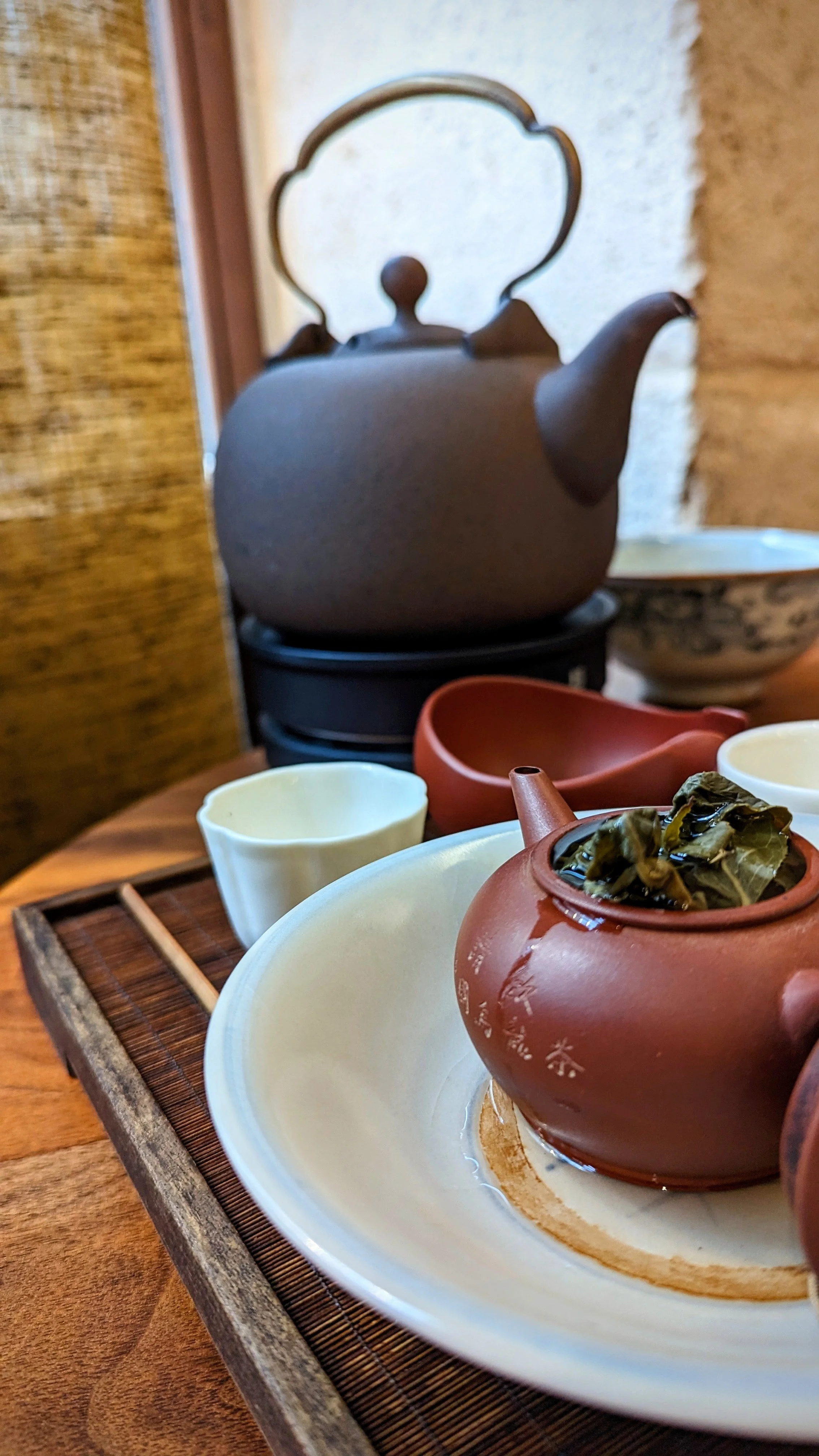 Tea and Cortisol: What Science Really Shows When You Look Beyond the Claims