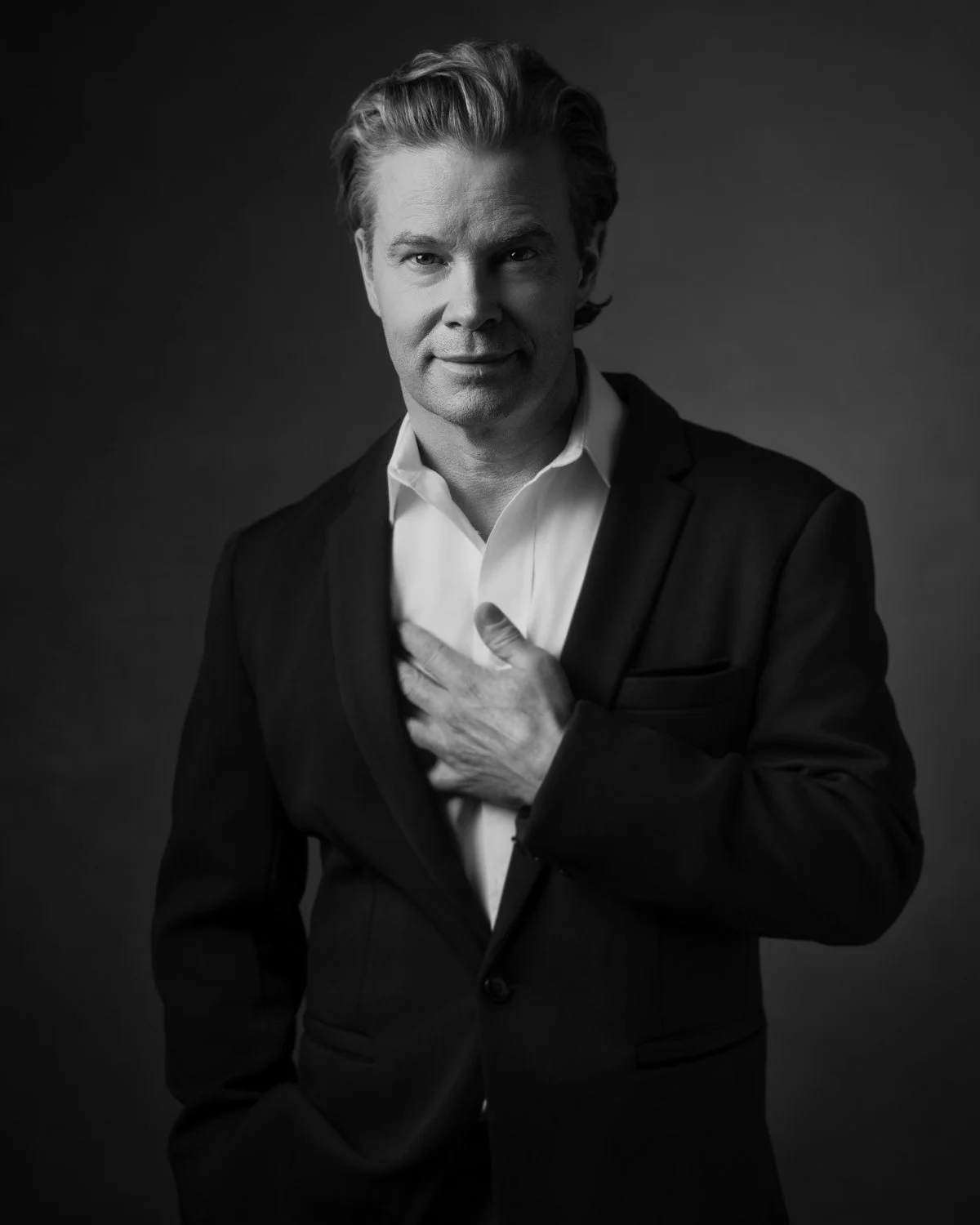 HeadshotsMatter_WarrenShepherd_Etobicoke_009.jpg