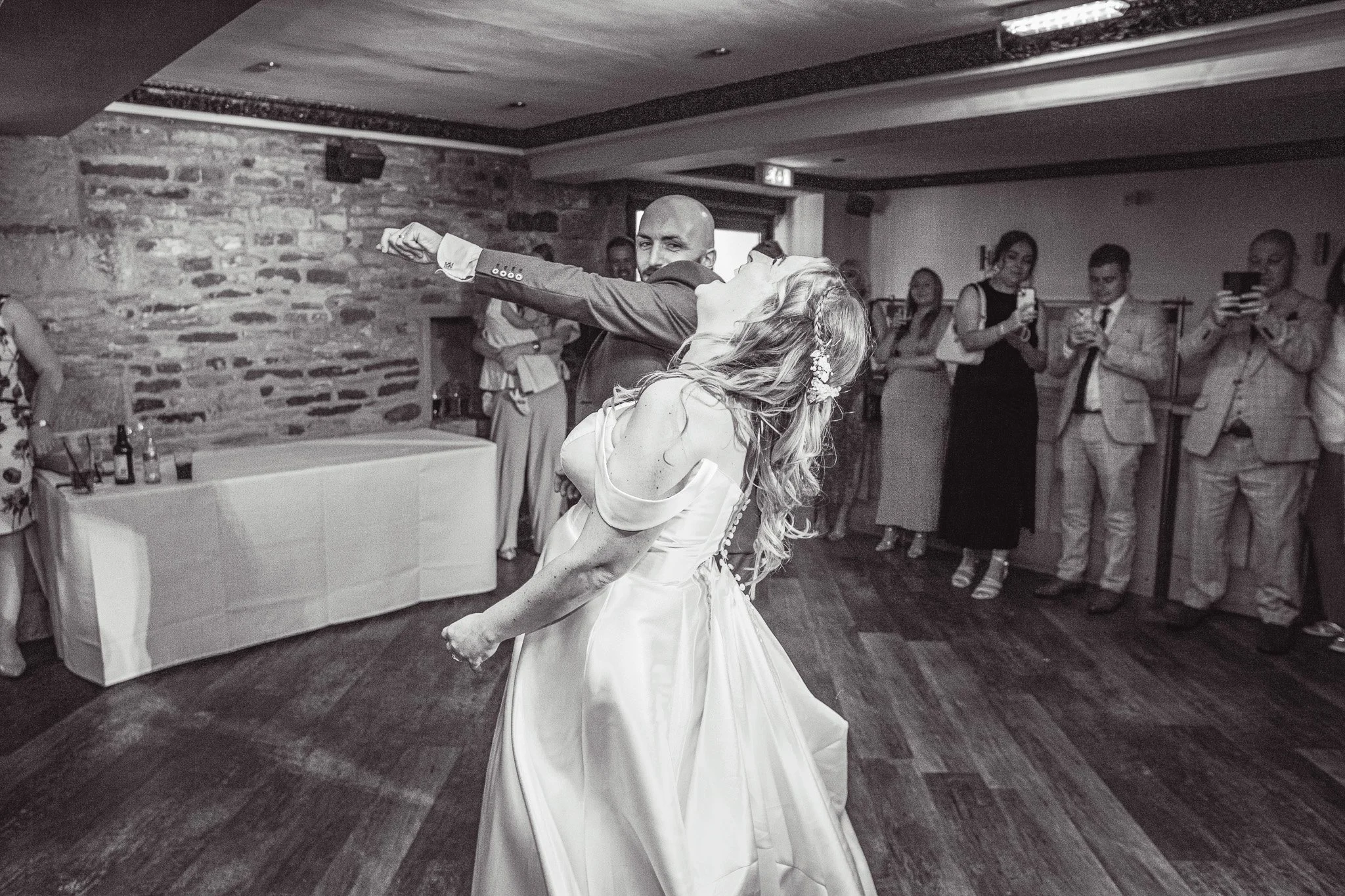 wedding photography in Tankersley Manors, Barnsley