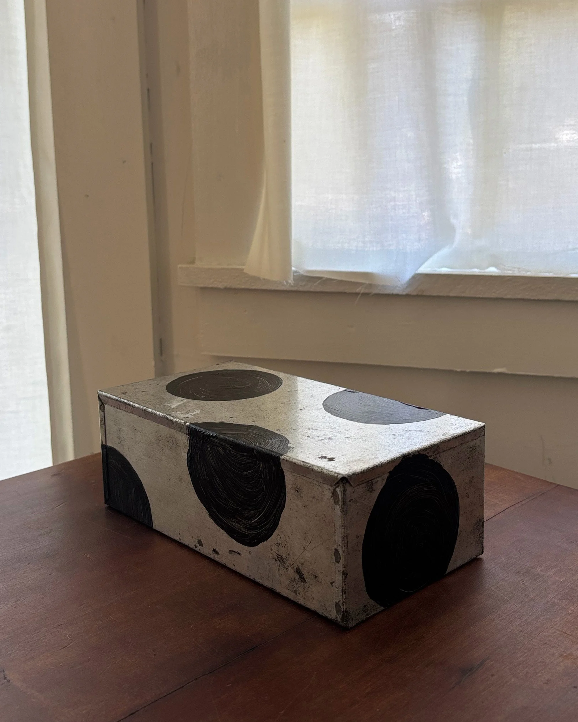 metal dot box 2.jpg