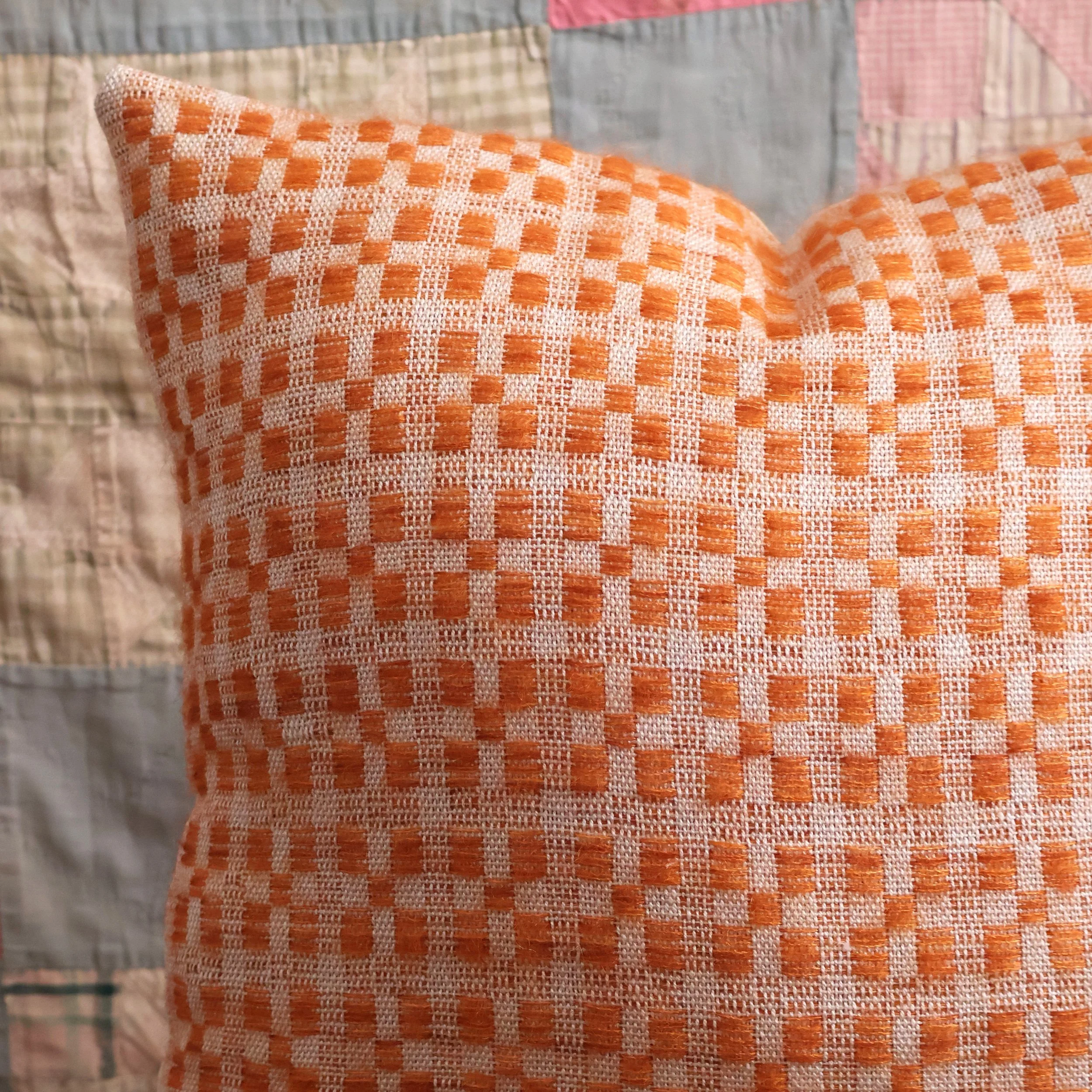 Overshot Pillow Copper detail quilt 1x1.jpg