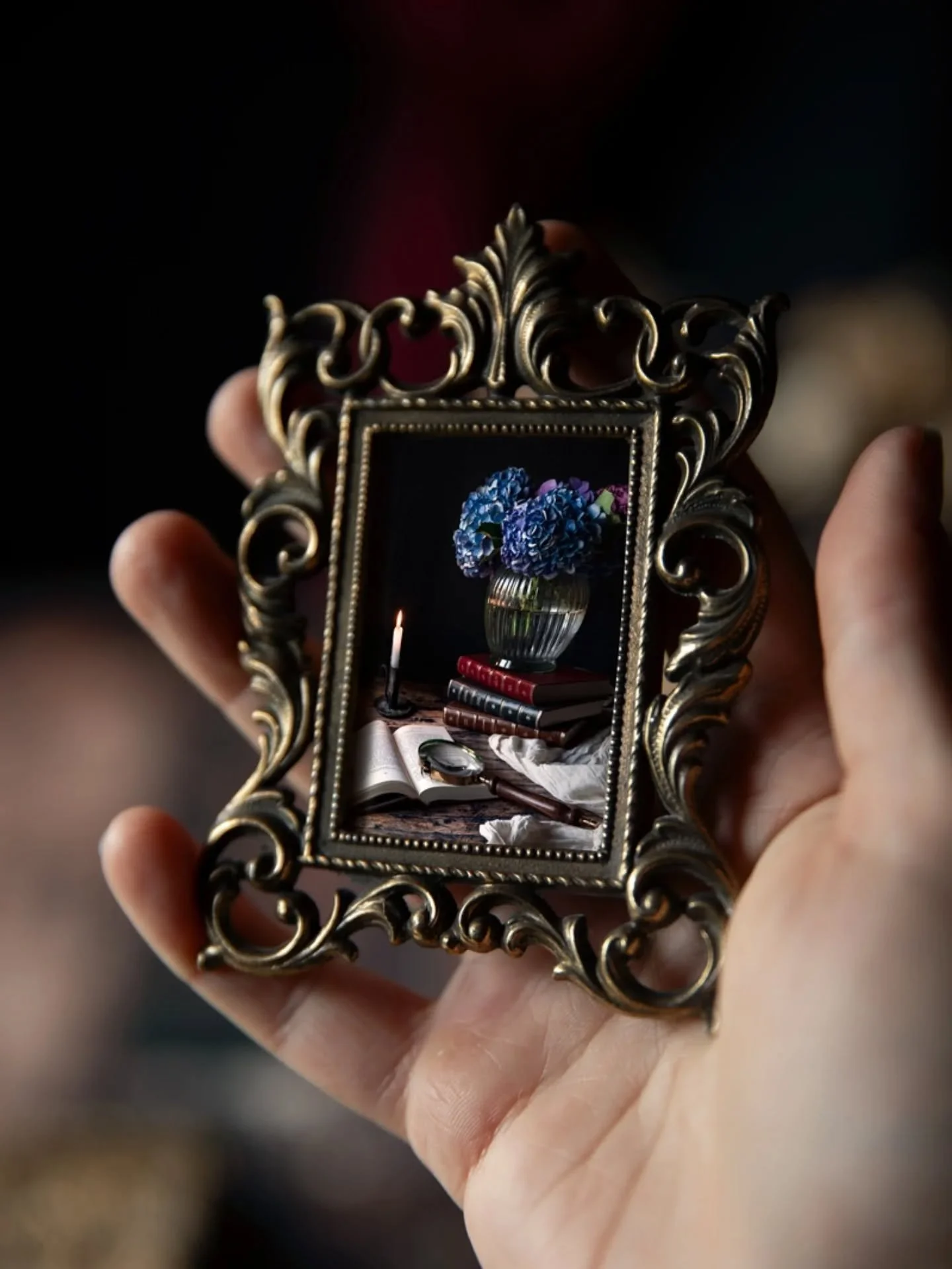 Des tirages d&rsquo;art, oui, mais encadr&eacute;s, &ccedil;a vous dit ?

fait longtemps que je travaille sur ce projet.

Que je souhaite vous proposer des tirages que vous n&rsquo;aurez qu&rsquo;&agrave; accrocher sur vos murs, sans rien faire d&rsq