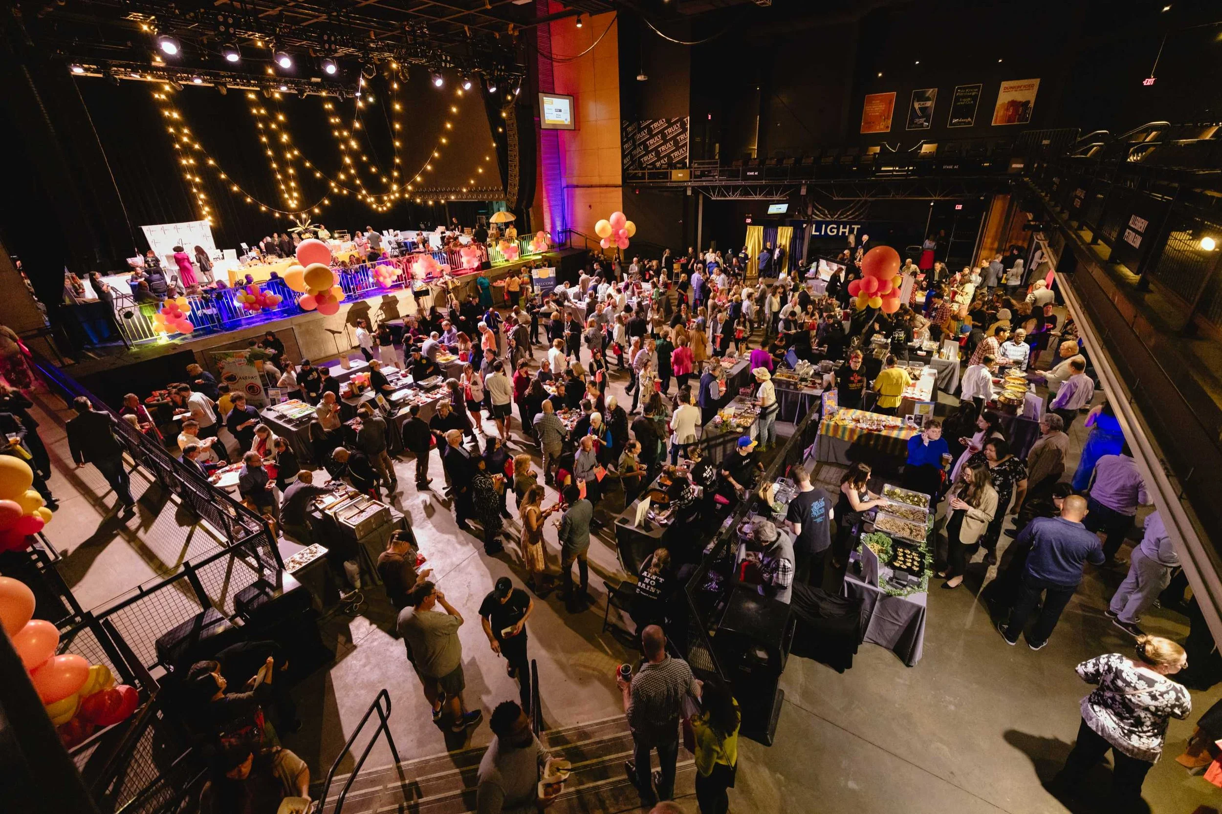 LITTERACY_PITTSBURGH_ONE_BIG_TABLE:NON_PROFIT_ORGANIZATION_PITTSBURGH_EVENT_PHOTOGRAPHER-ELISA_CEVALLOS