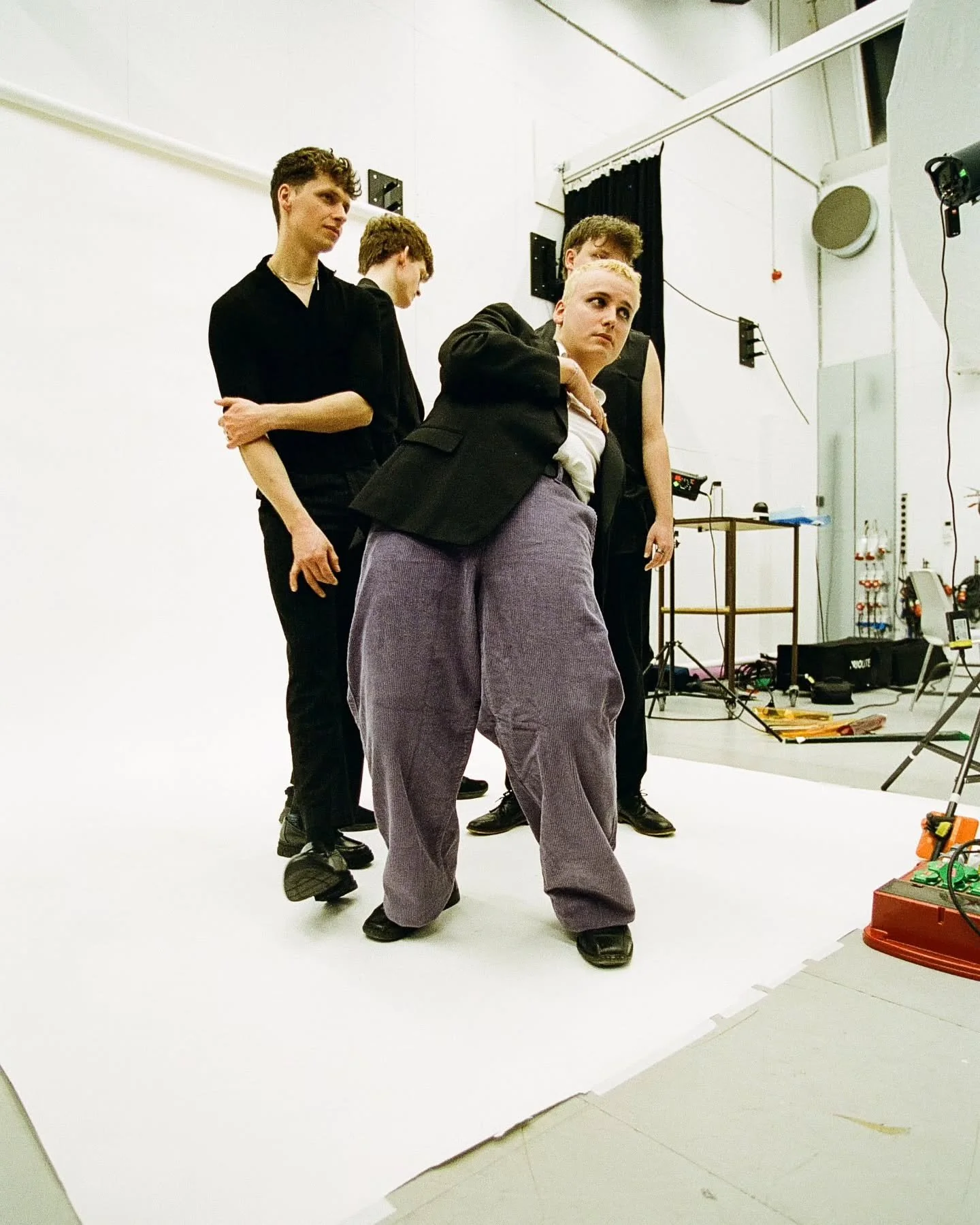 Behind the scenes med @southoflimbo og @laura_folsgaard