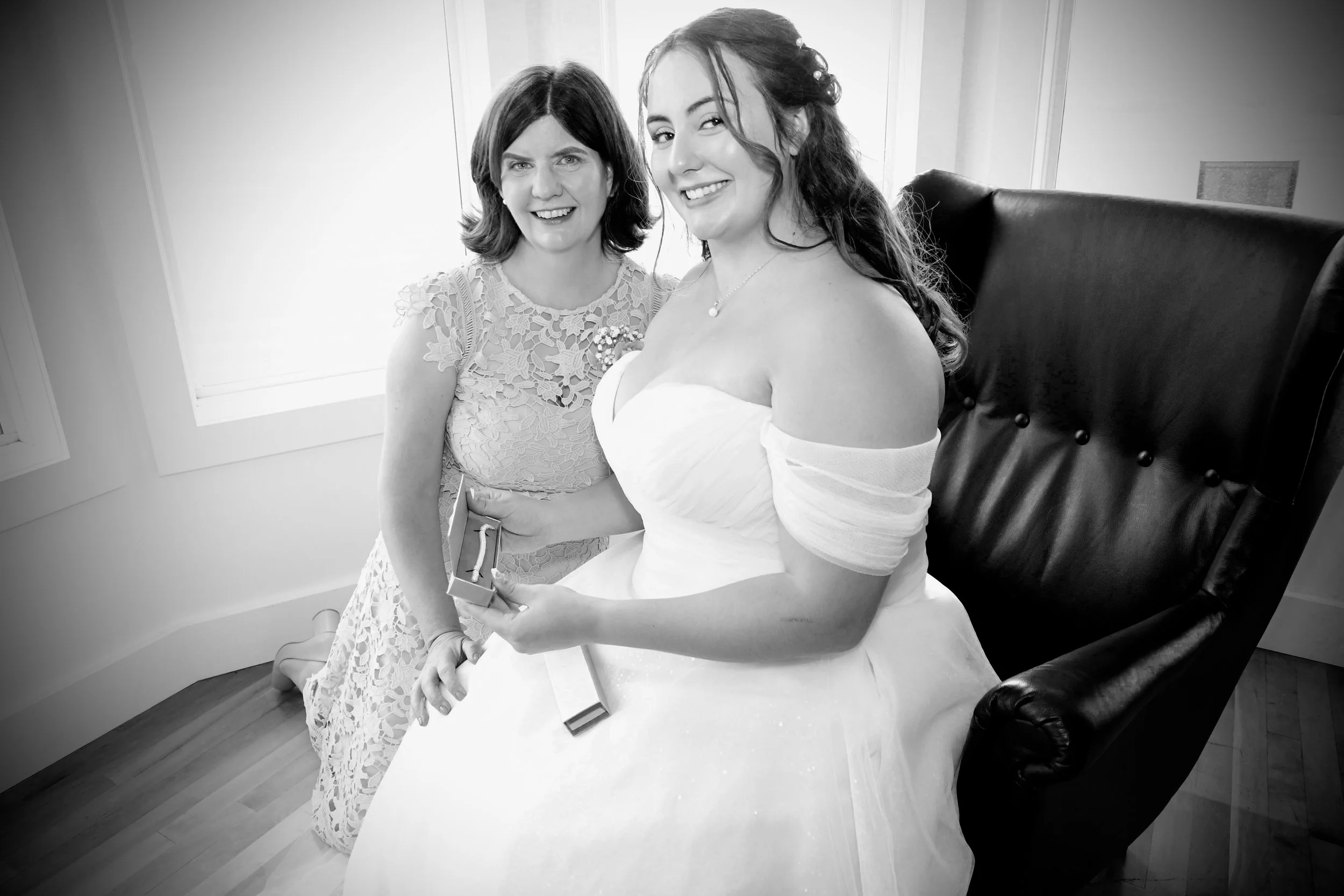 15 Kristin and Lynda b&W.JPG