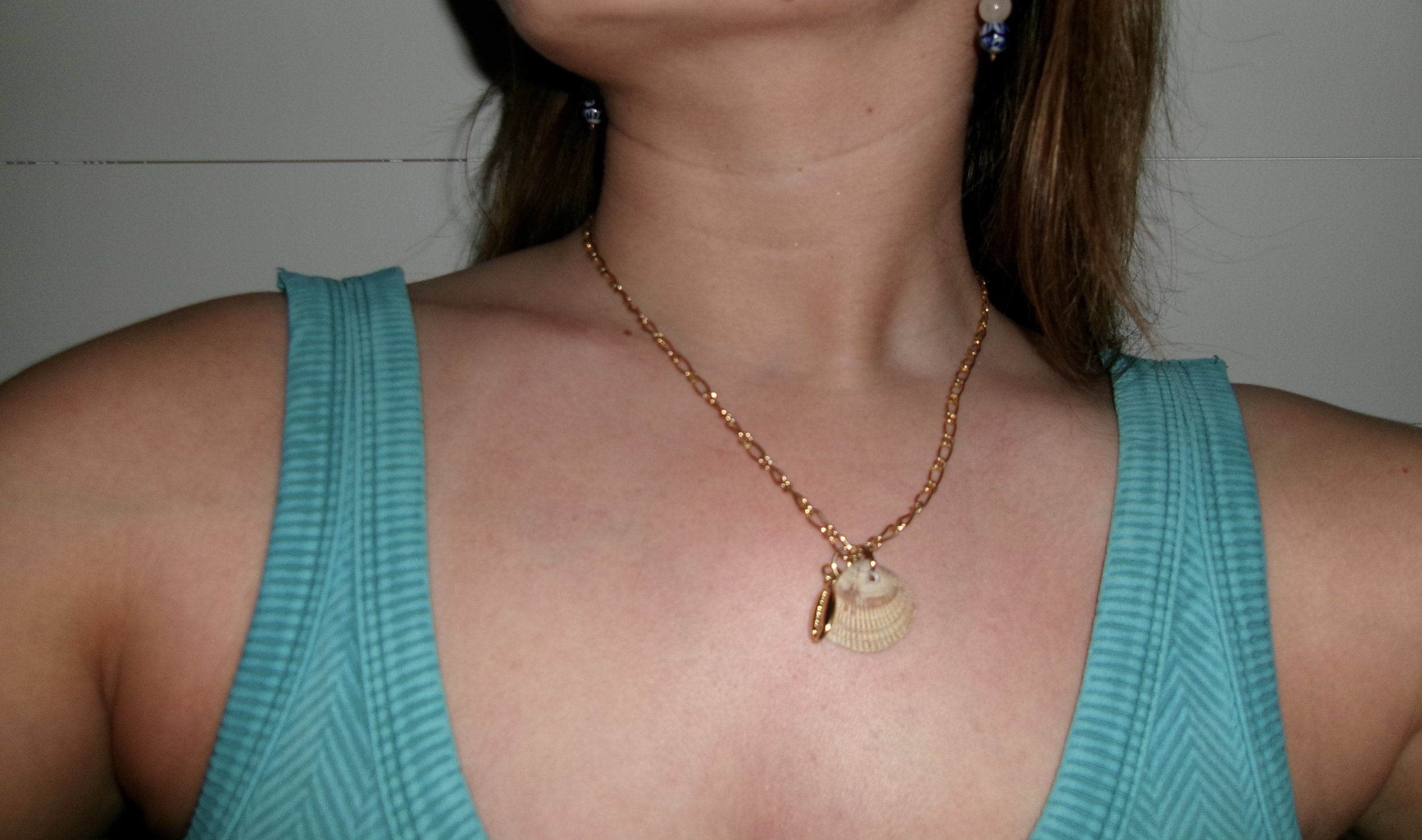 Gold lagoon necklace