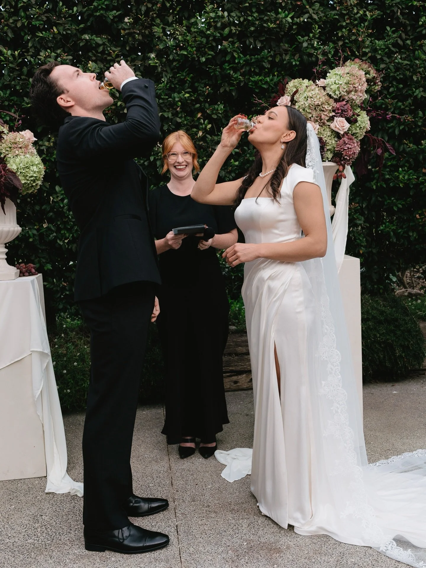 A little liquid courage before the vows? Say no more &mdash; I&rsquo;m always here for that kind of energy 🥃 

Photographer: @ayshandhamish 
Venue: @mudbrick_weddings 
Celebrant: @erinjacombcelebrant