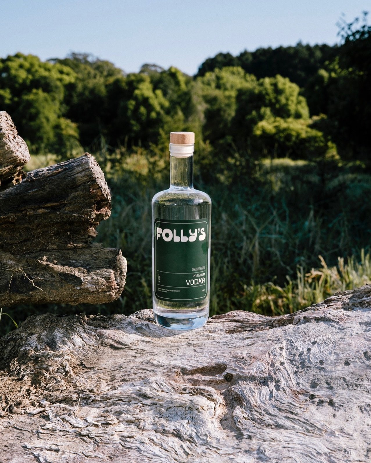 Pure, smooth and filled with Aussie spirit 🌾 Folly&rsquo;s is the only vodka you need.

#sipfollys #vodkalovers #australianspirits #vodkadrinks #aussiedistillers
