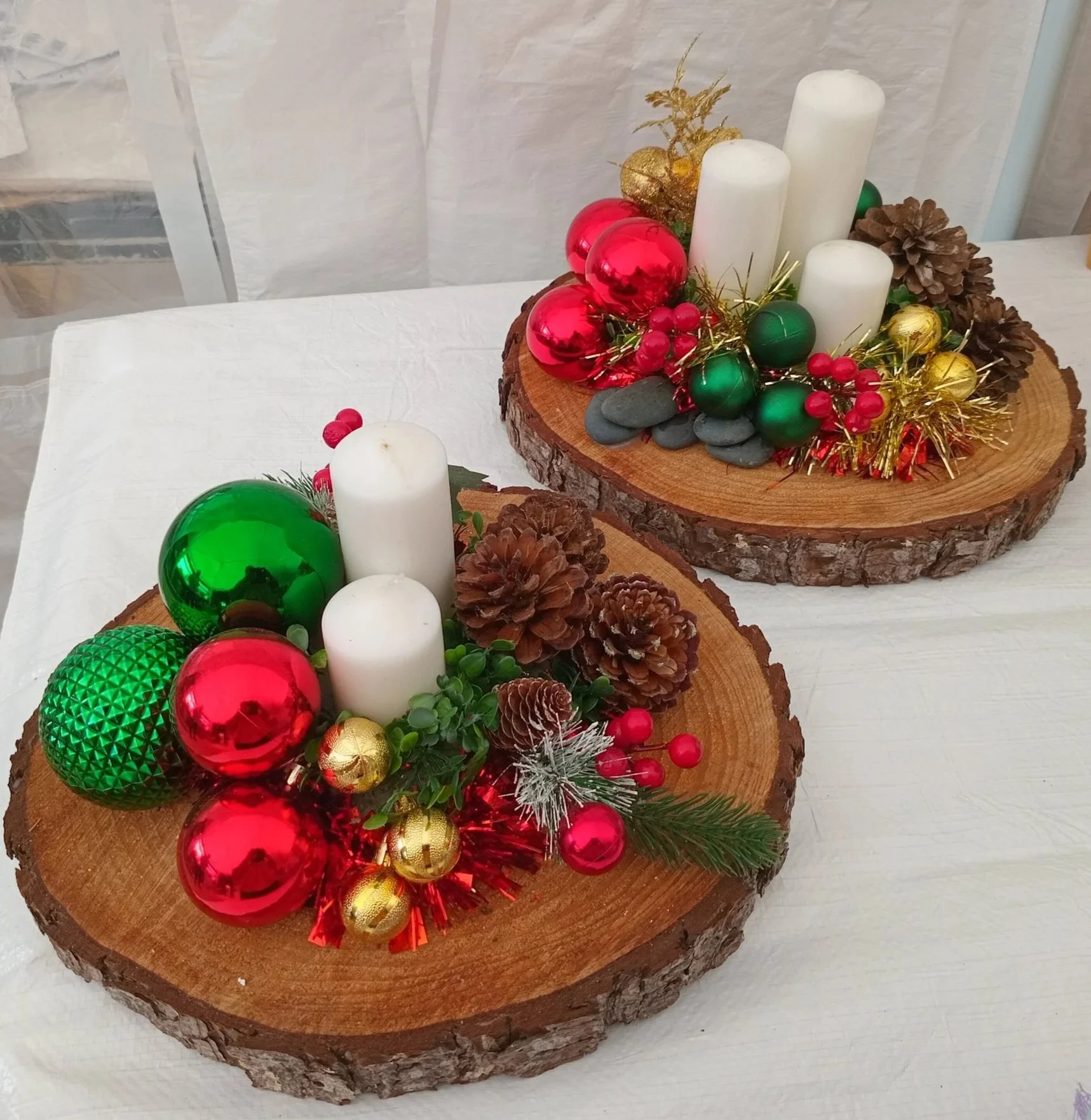 Wood Round With Candle