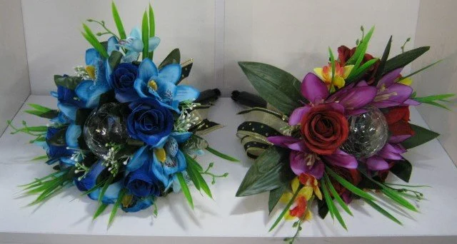 Solar Light with Flowers on Spike