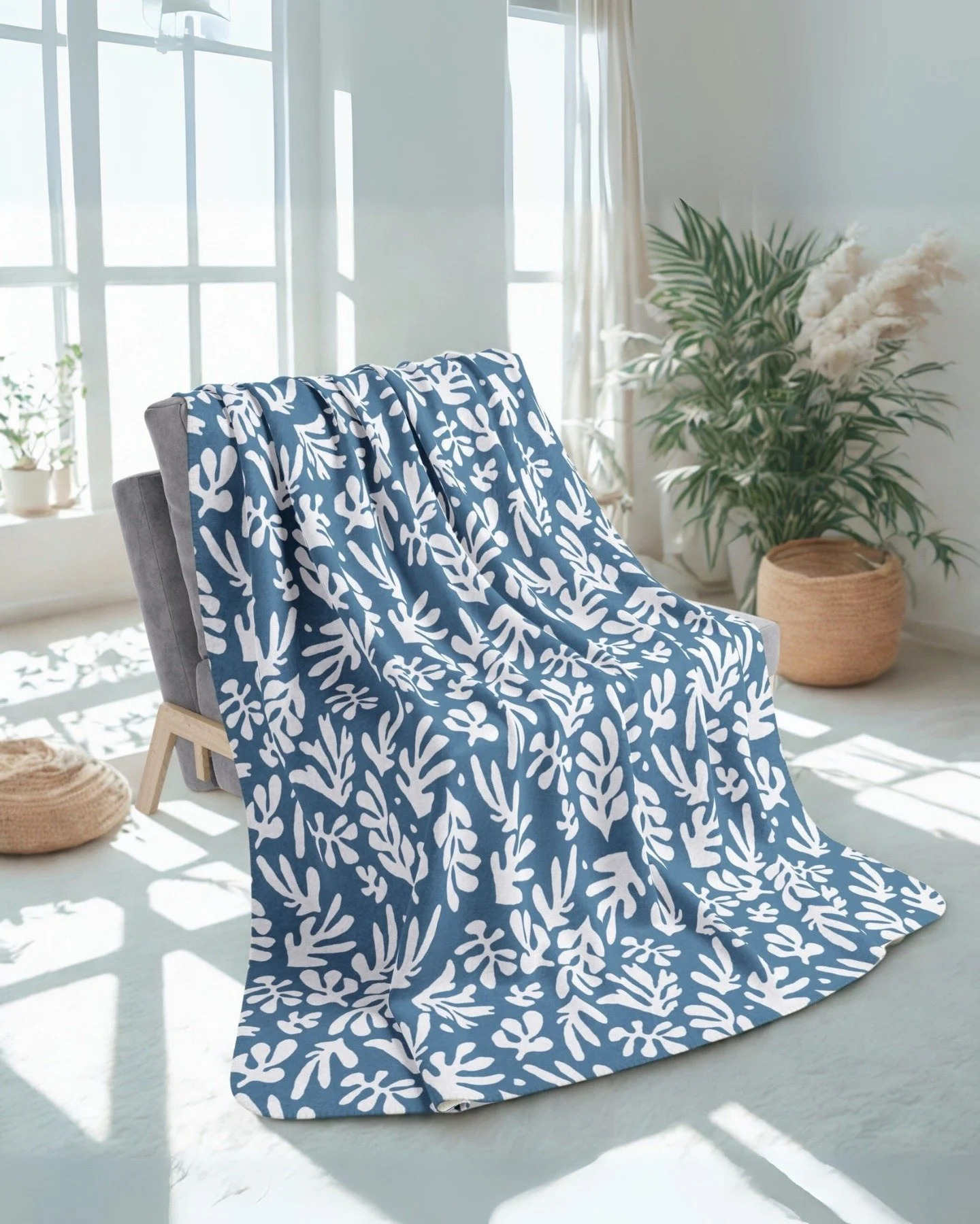 Organic Design Blue Blanket

✨ Add a cozy touch to your home! This blanket combines softness and a modern design, perfect for keeping warm and decorating with style. Ideal for reading, relaxing, or simply enjoying a quiet afternoon. Find it now at 👉