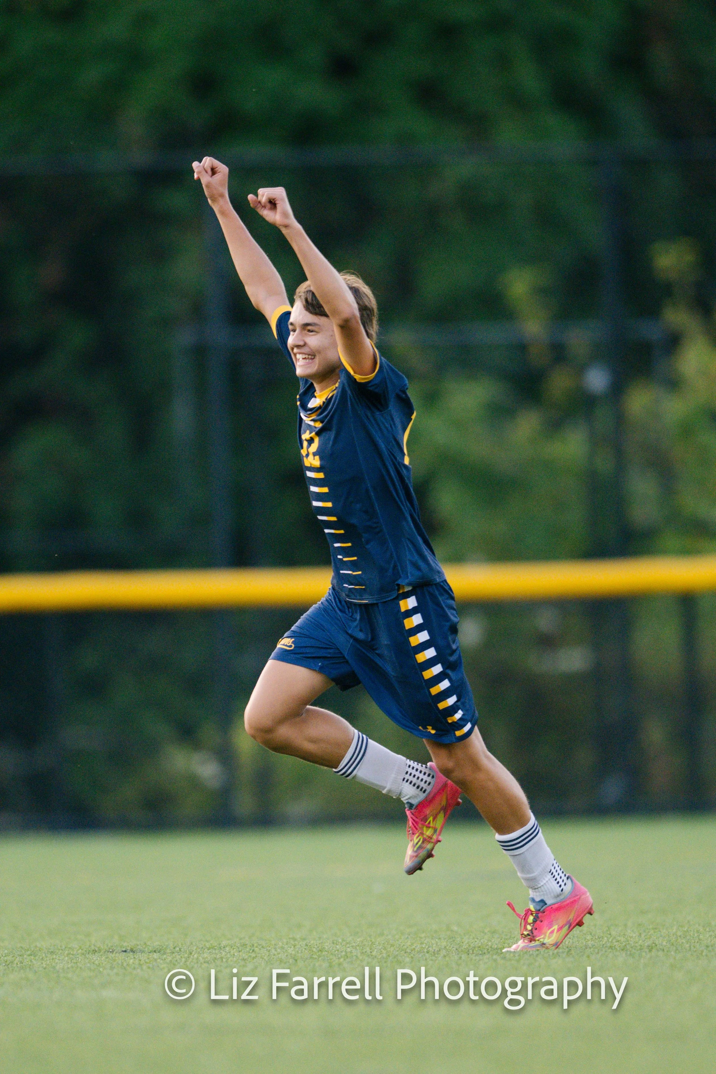 2025_0915_Pelham _vs._Harrison_LizFarrellPhotography_4717.jpg