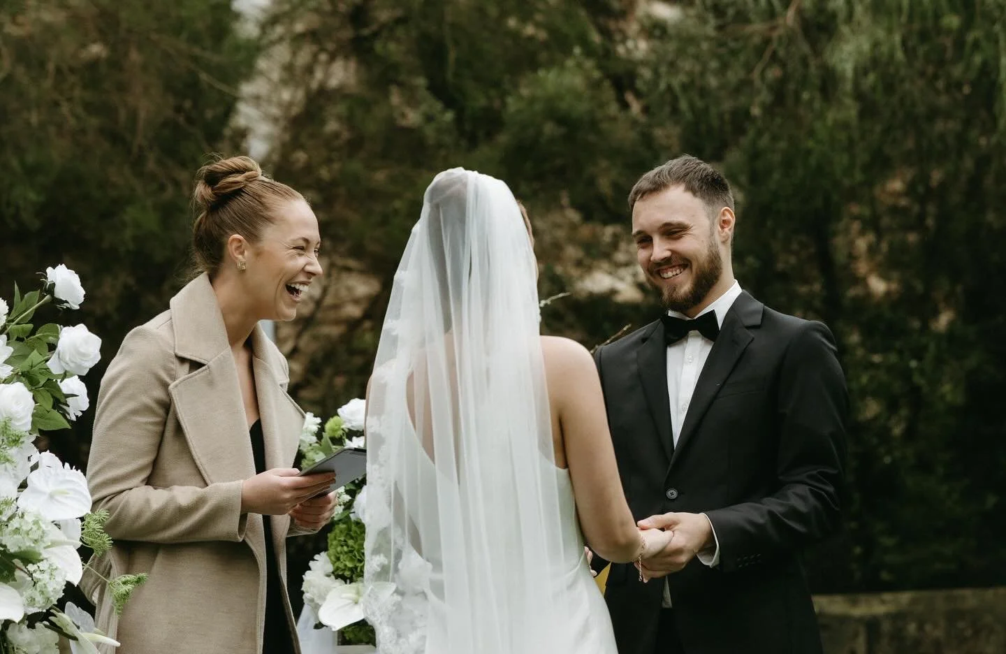 The laughs, the tears, the cheers 🤍

📍 Quarry Adventure Park
🪑 @laceandrosesweddinghire 
📸 @ayziajadephotography

#perthweddingcelebrant #perthmarriagecelebrant #weddings #wahitchers