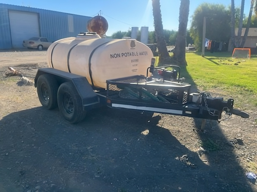 Water Trailer 500 Gallon  