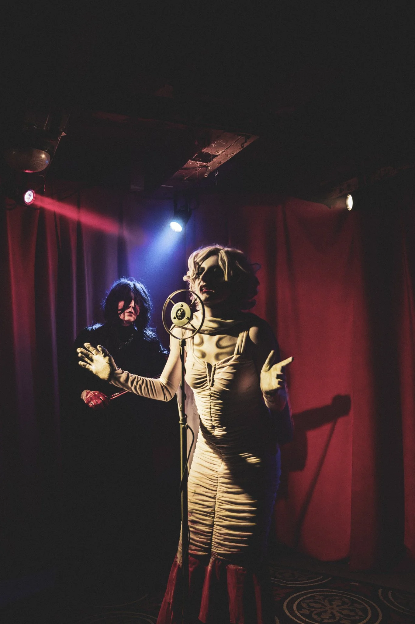 Dark Harbor-10-2.jpg