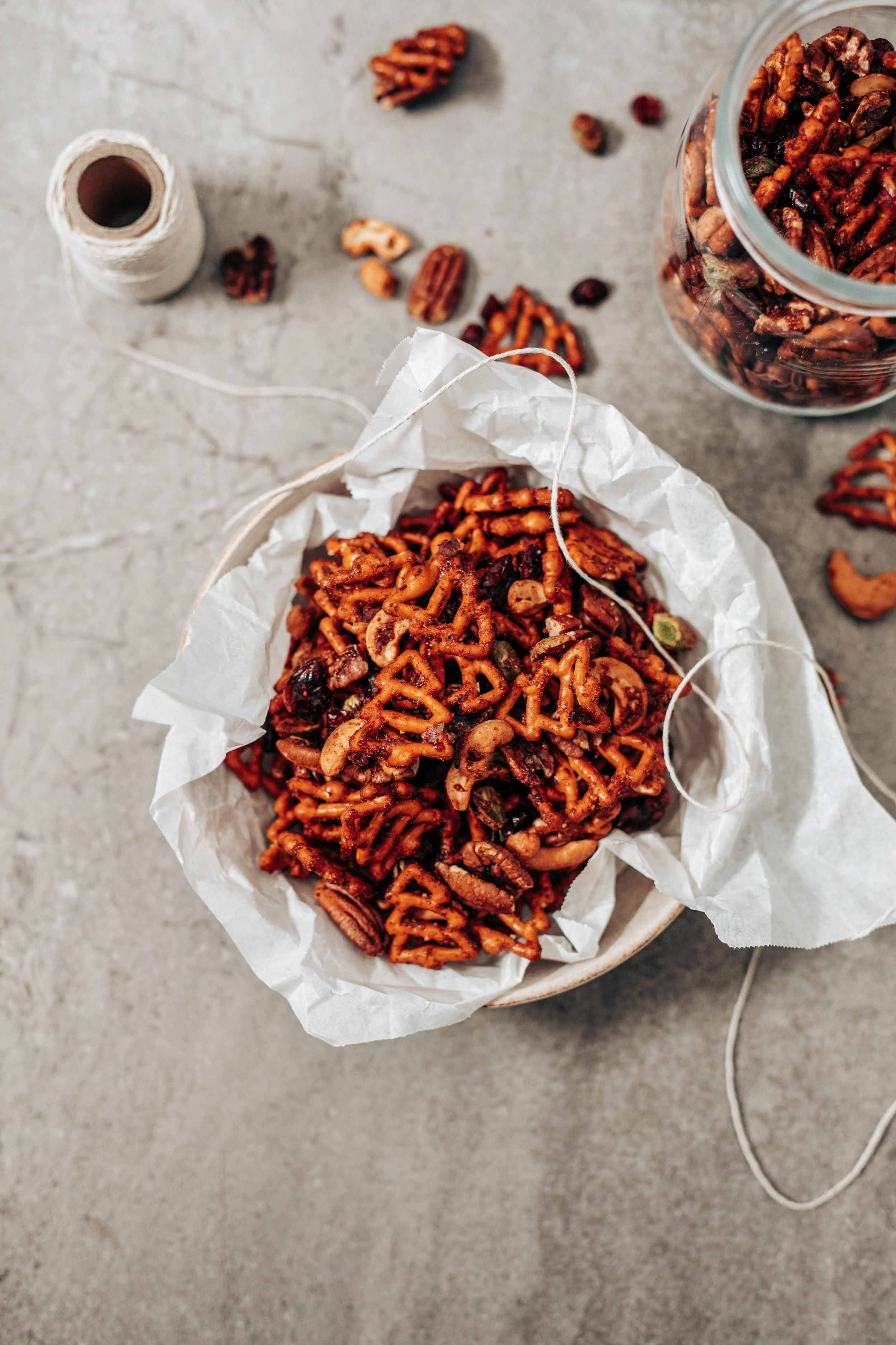Spiced pecan &amp; pretzel crunch