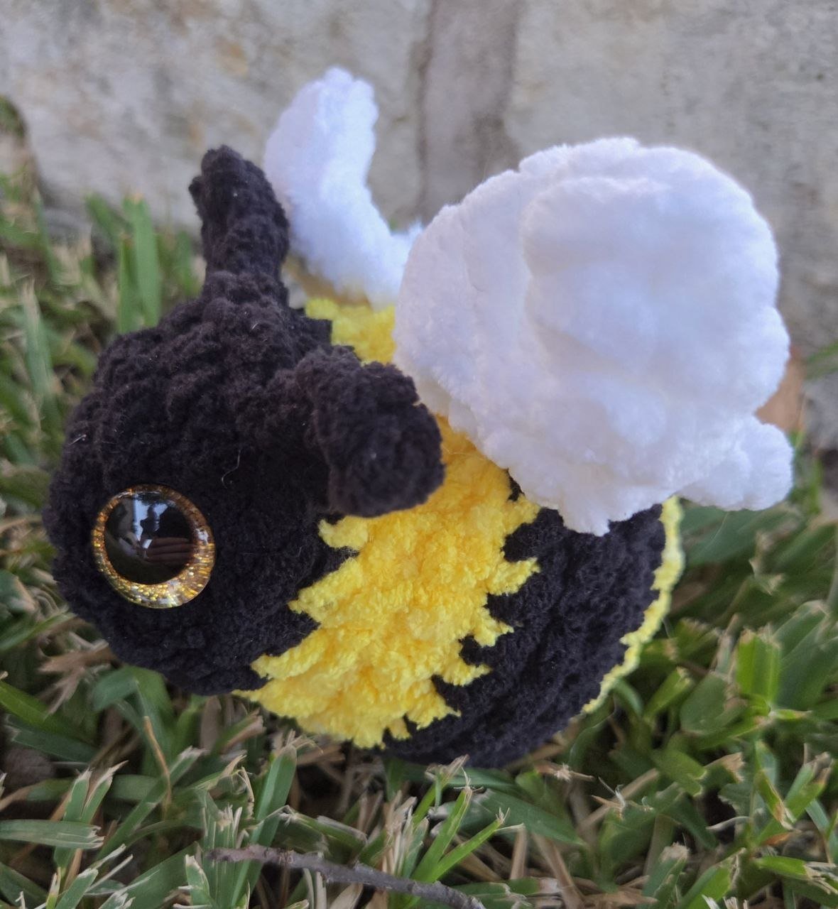 *NEW* Bees with Stingers