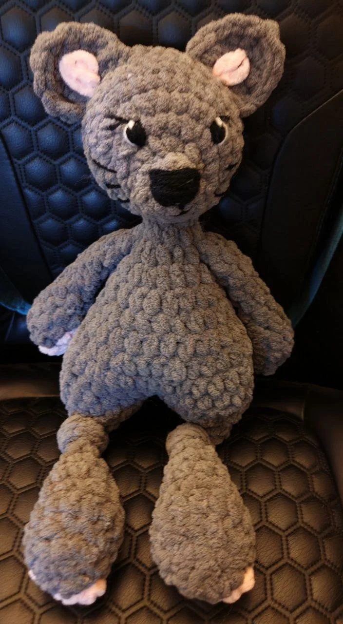 Snuggler for a 3-year old with the colours of their cat.