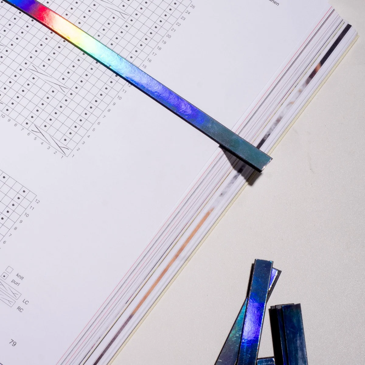 Magnetic Holographic Pattern Keeper