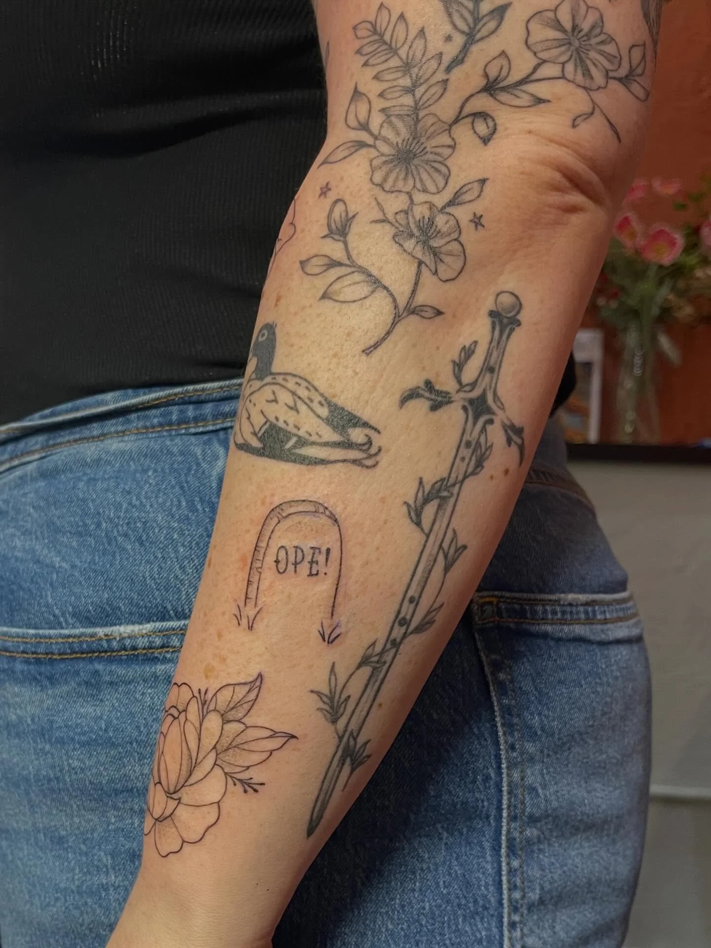 Some cute recent things 🐸🫶🌷 first slide are all done by me at different times! Thank you all so much 💓

#salemoregontattoo #salemtattoo #oregontattooartist #pnwtattoo #pdxtattoo