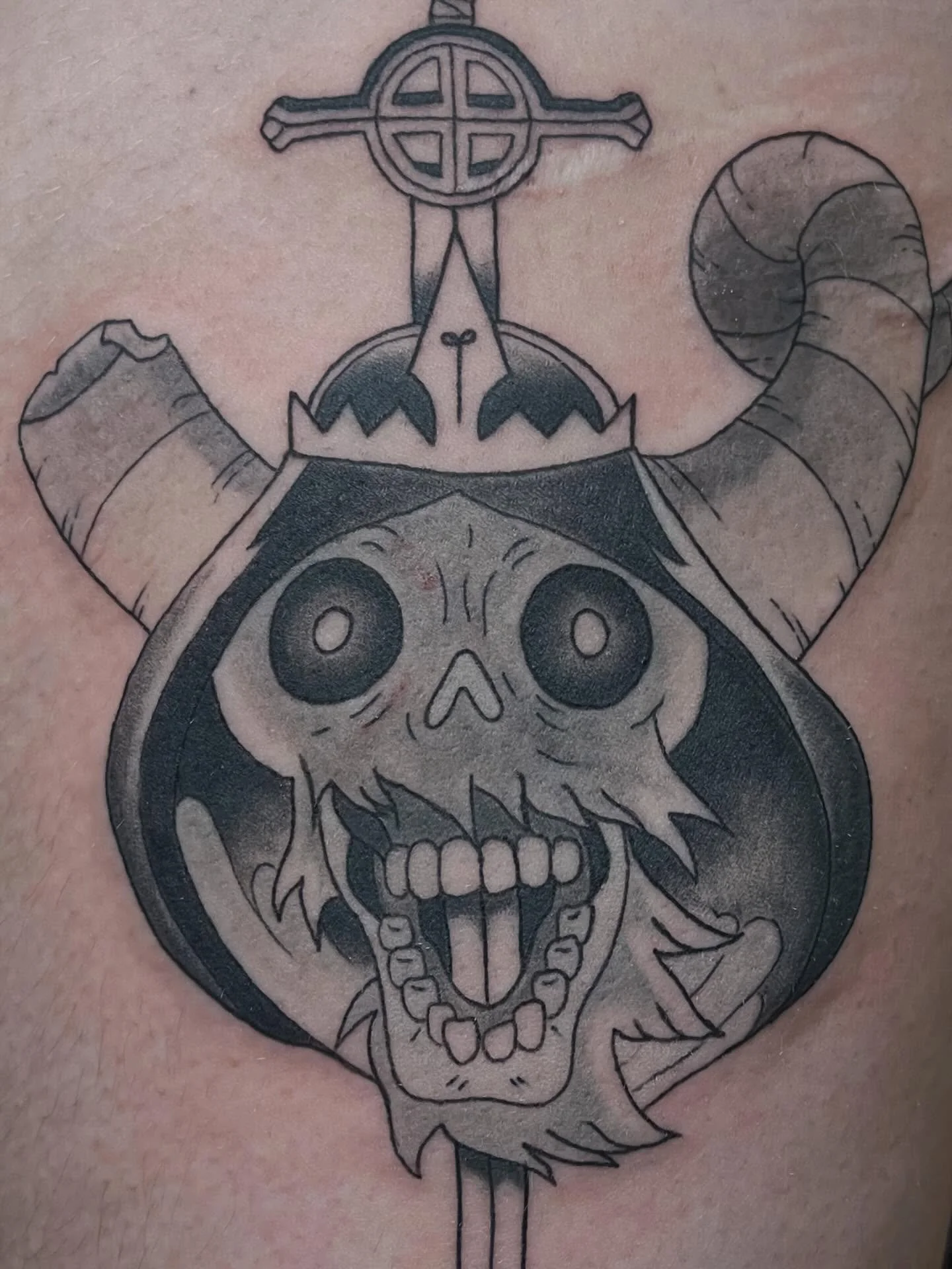 The Lich King for Iris☠️ thank you!

#adventuretime #thelich #blackandgray #salemoregon #cartoontattoo