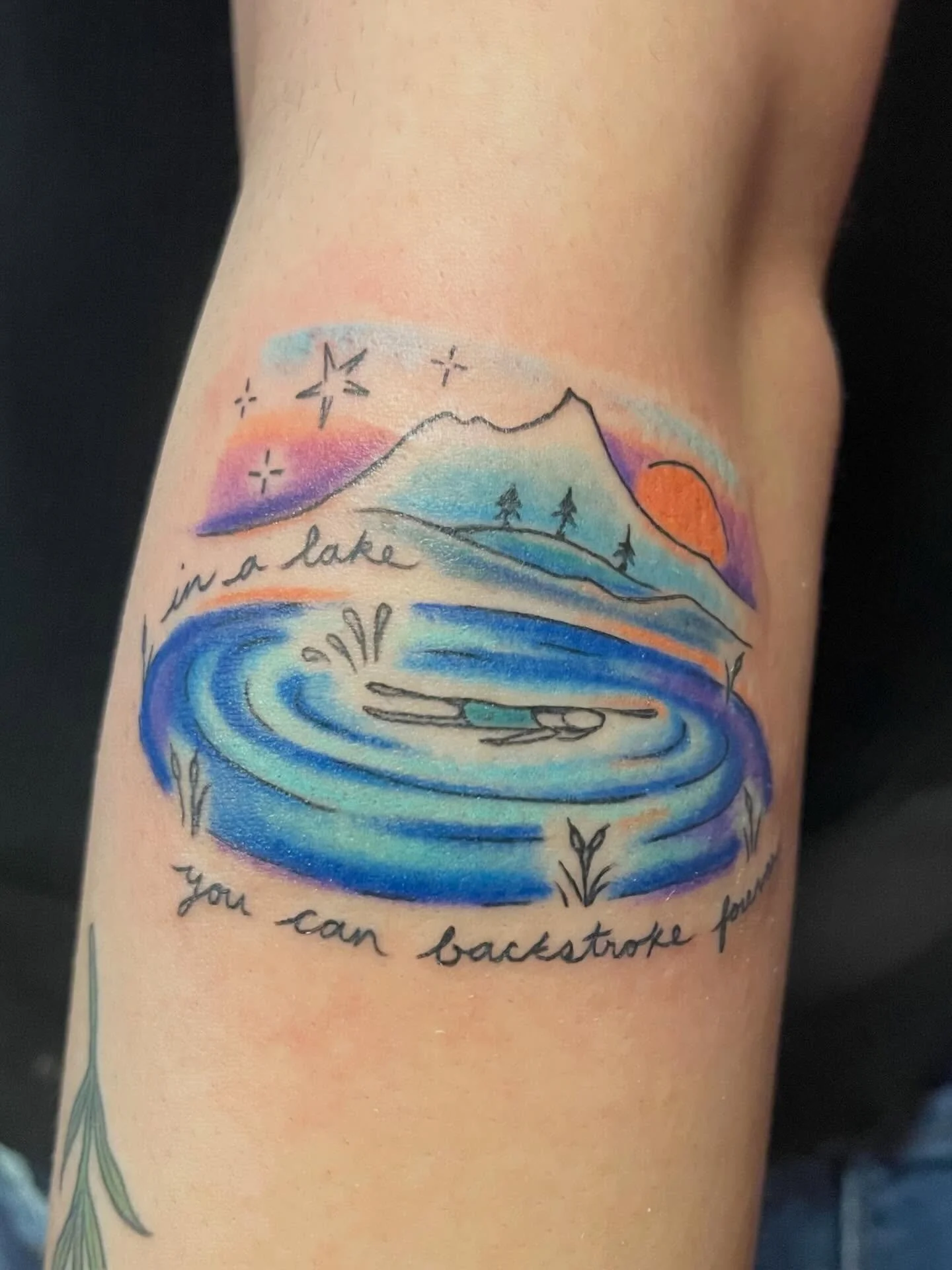 In a lake flash with color for Esra! Thank you!!💫

#salemoregontattoo #salemoregon #tattooartist #colortattoo #flashtattoo