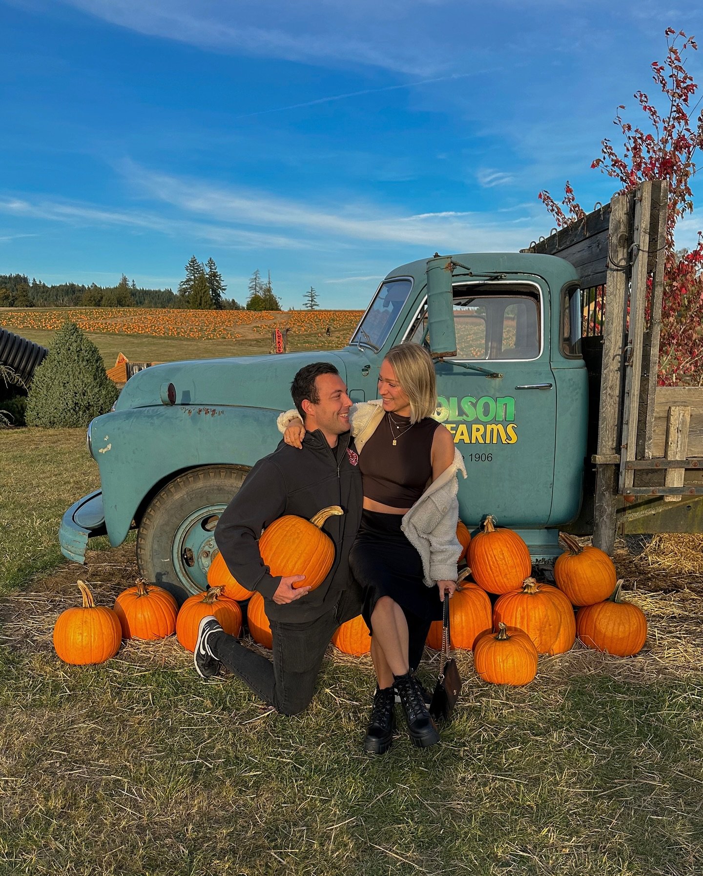 obligatory pumpkin patch pic(s)