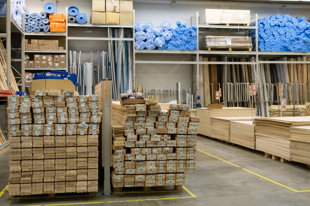 Magasin de bricolage : comment organiser produits longs, quincaillerie et réserve ?