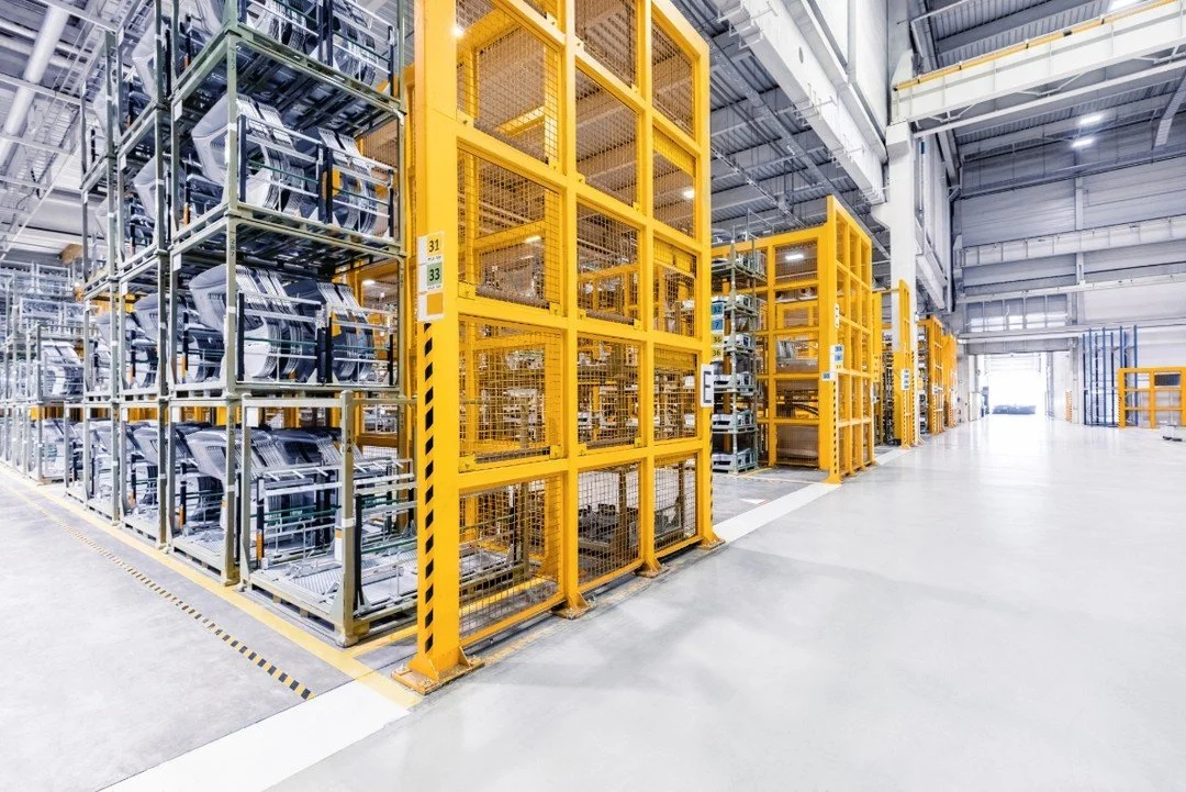 💡 R&eacute;duire vos co&ucirc;ts de stockage, oui&hellip; mais pas au d&eacute;triment de la s&eacute;curit&eacute;.

Un espace mal organis&eacute; peut co&ucirc;ter cher : perte de temps, surstock, produits ab&icirc;m&eacute;s, all&eacute;es encomb