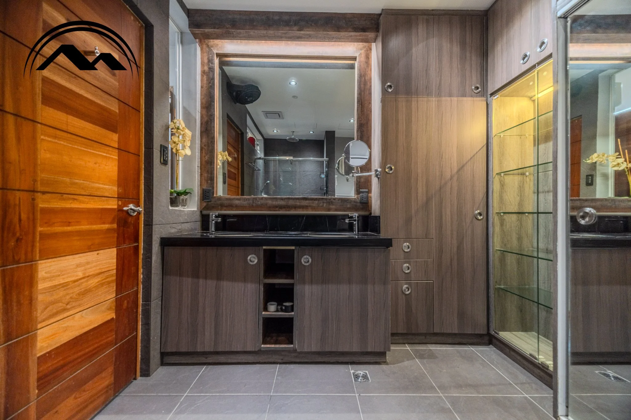 Cresent Park 3BR C&F--11.jpg