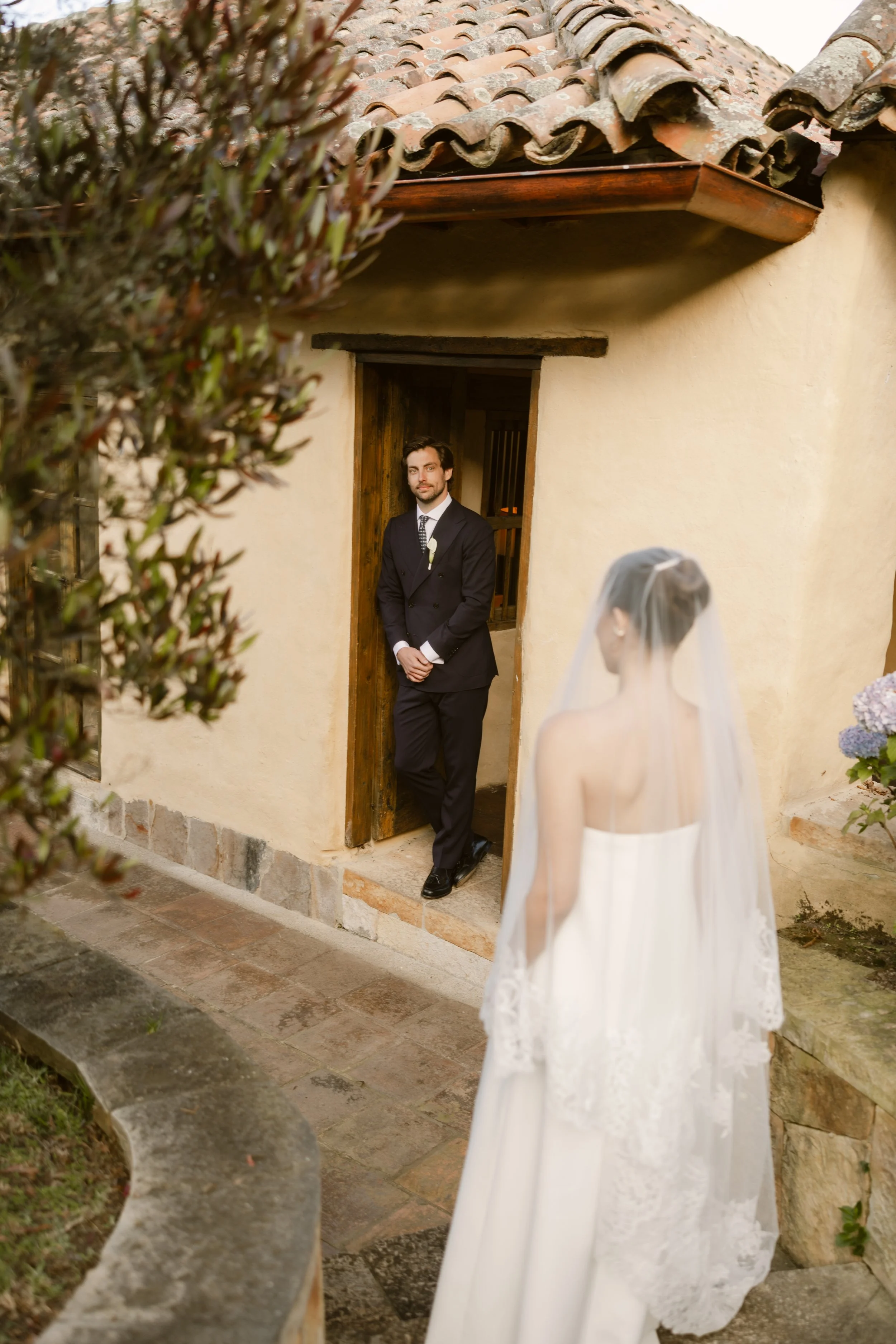 BRIDE AND GROOM  MEXICO WEDDING PHOTOGRAPHER