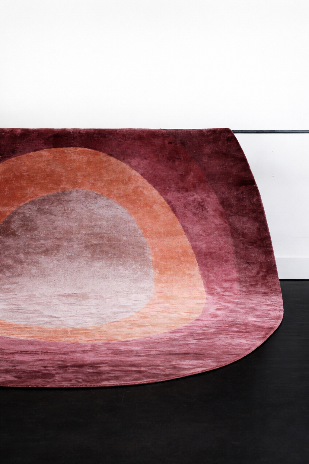 SELENE FLOOR RUG - RUMBA RED