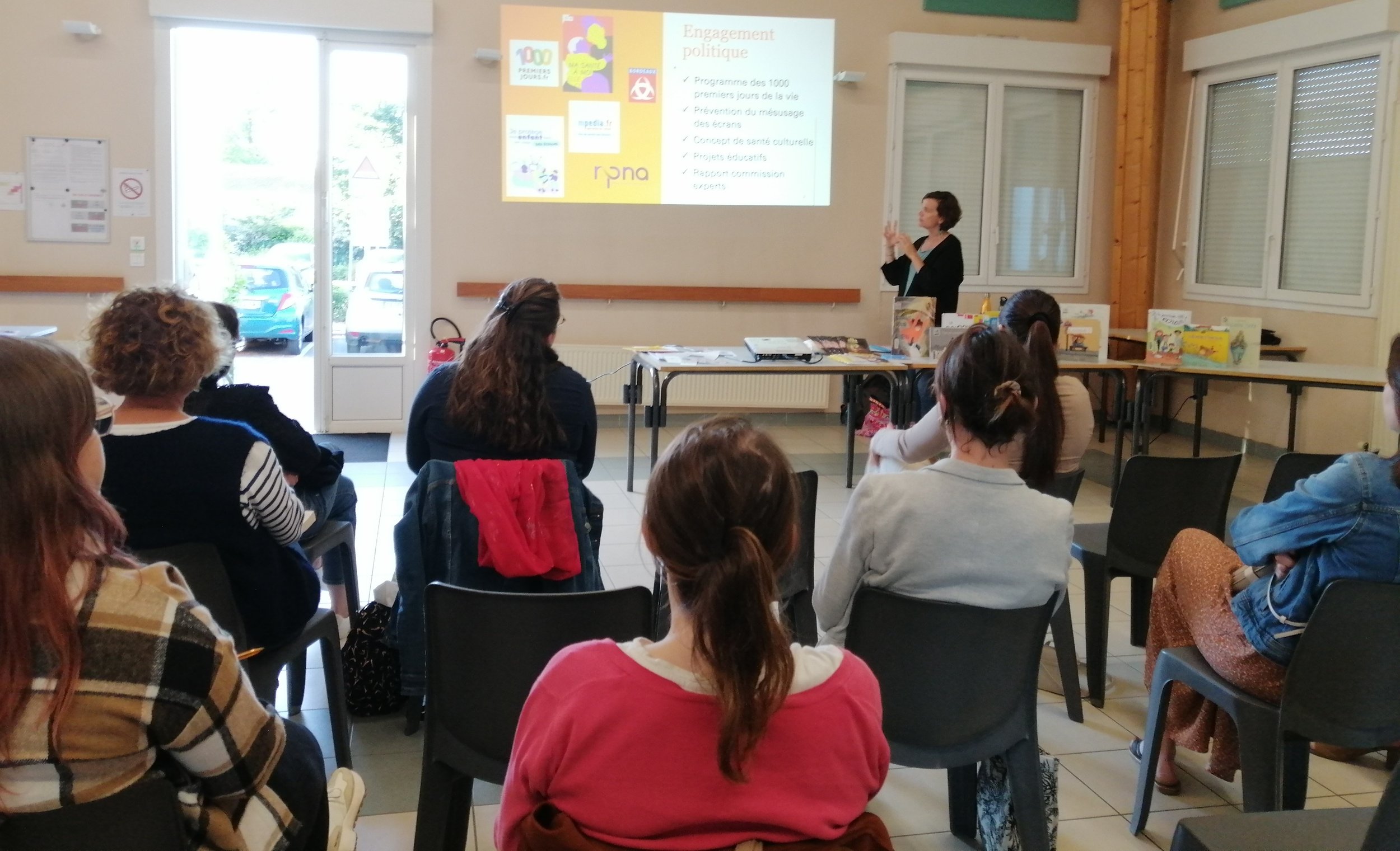 Conférence sur le Grand Poitiers autour du mésusage des écrans 2024