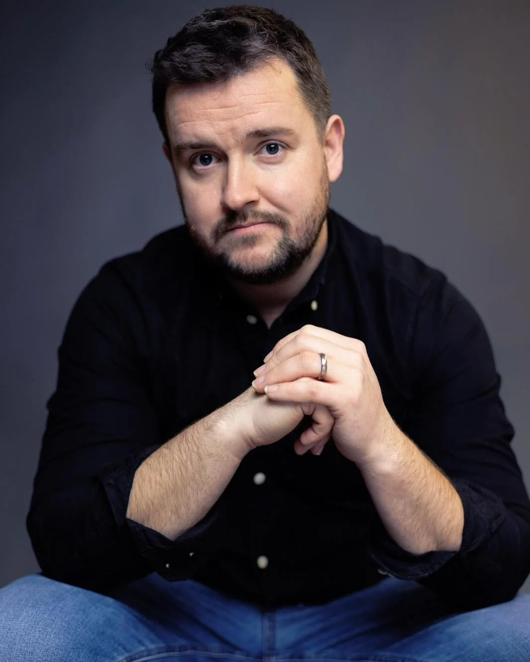 Dave Rogers is a seasoned performer and multi-instrumentalist from Whitstable, known for his soulful playing, dynamic stage presence, and rich musical versatility. With years of experience gigging across the UK, Europe, and the Middle East, Dave blen