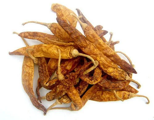 MOOR MILAGA / CURD CHILI (VATHAL)