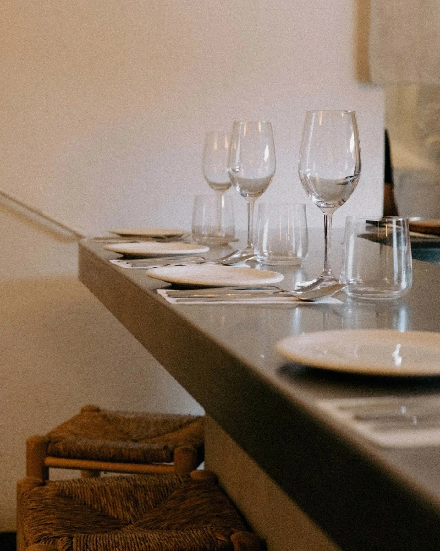 Oli Bar . Cadaques . 2025

Soft light, quiet tables, and the in-between moments.

@olibarcadaques

#restaurantcontent #foodphotographer #cadaques #mediterraneanlight #slowmoments #boutiqueplaces #visualdirection